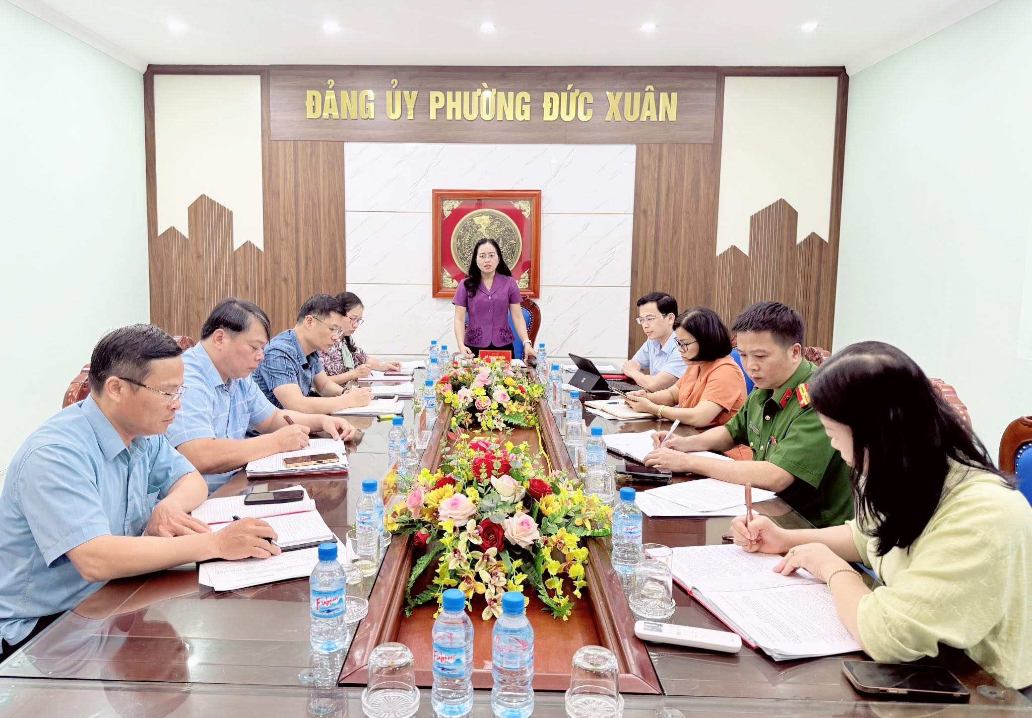 BAN THƯỜNG VỤ ĐẢNG ỦY PHƯỜNG ĐỨC XUÂN CHO Ý KIẾN NHIỀU NỘI DUNG QUAN TRỌNG
