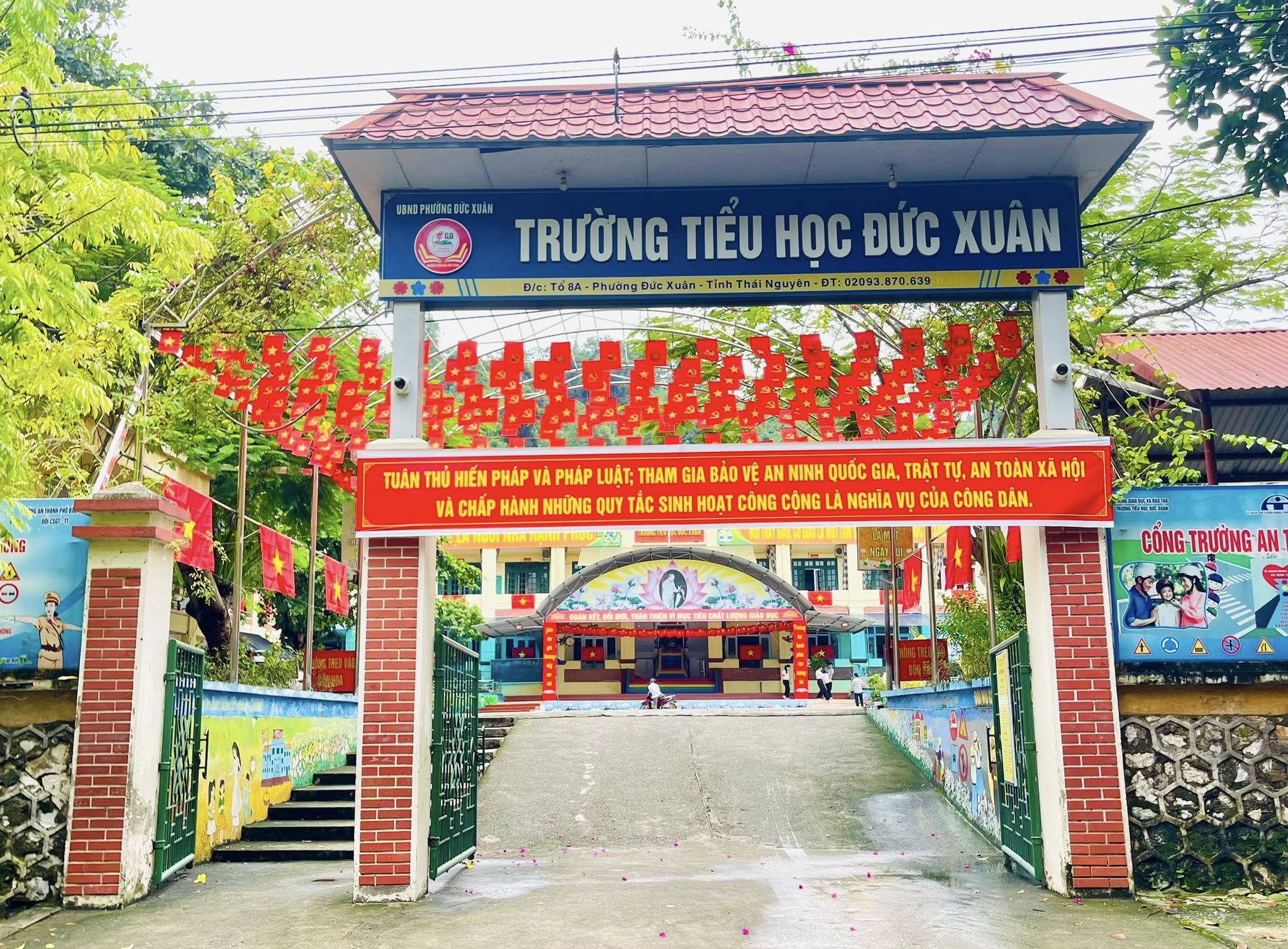 Anh-tin-bai