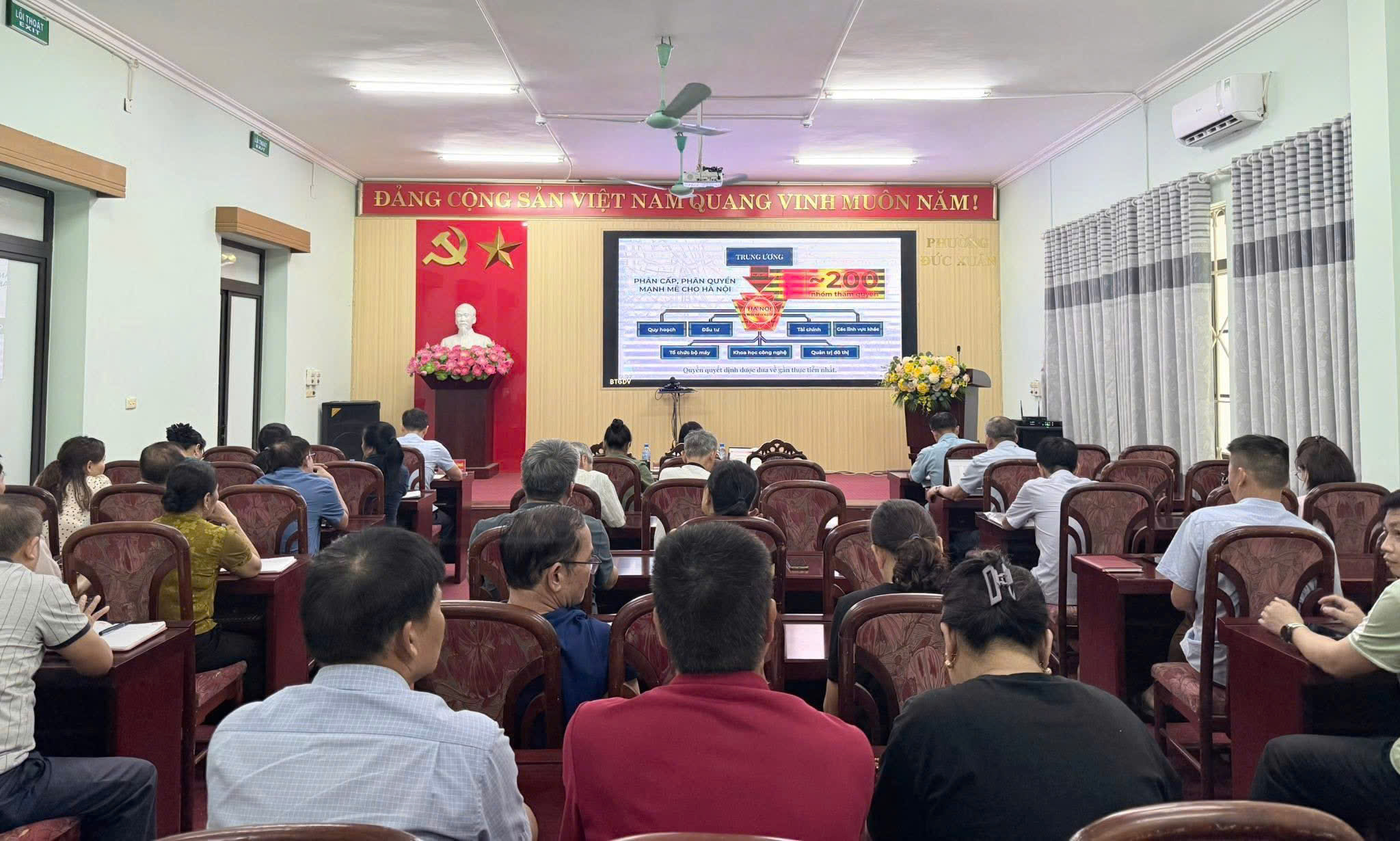 PHƯỜNG ĐỨC XUÂN THAM DỰ HỘI NGHỊ BÁO CÁO VIÊN TRUNG ƯƠNG THÁNG 6/2026
