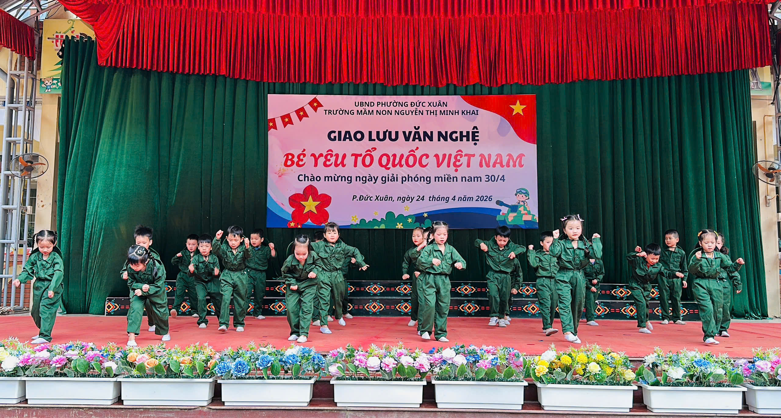 Anh-tin-bai