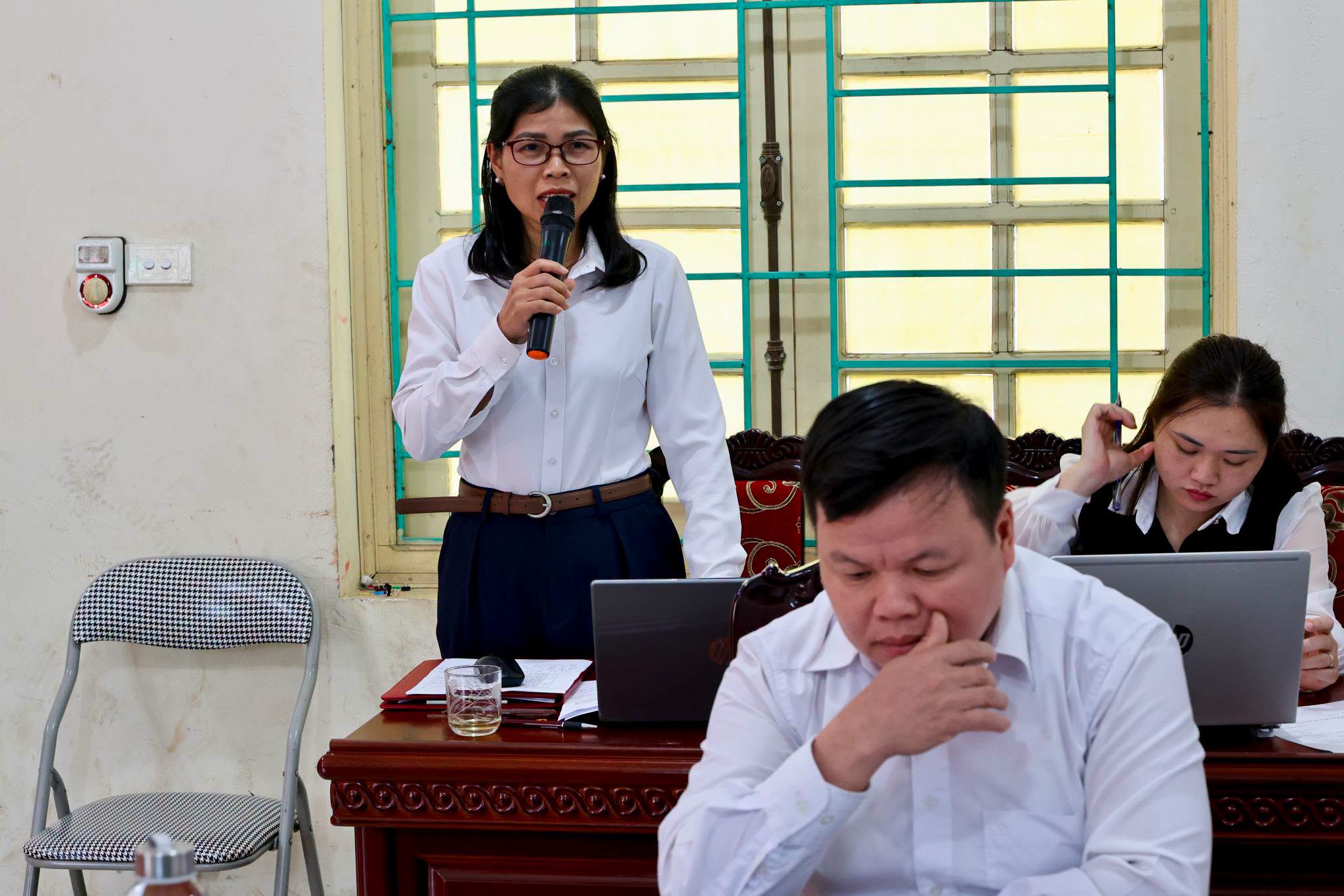 Anh-tin-bai