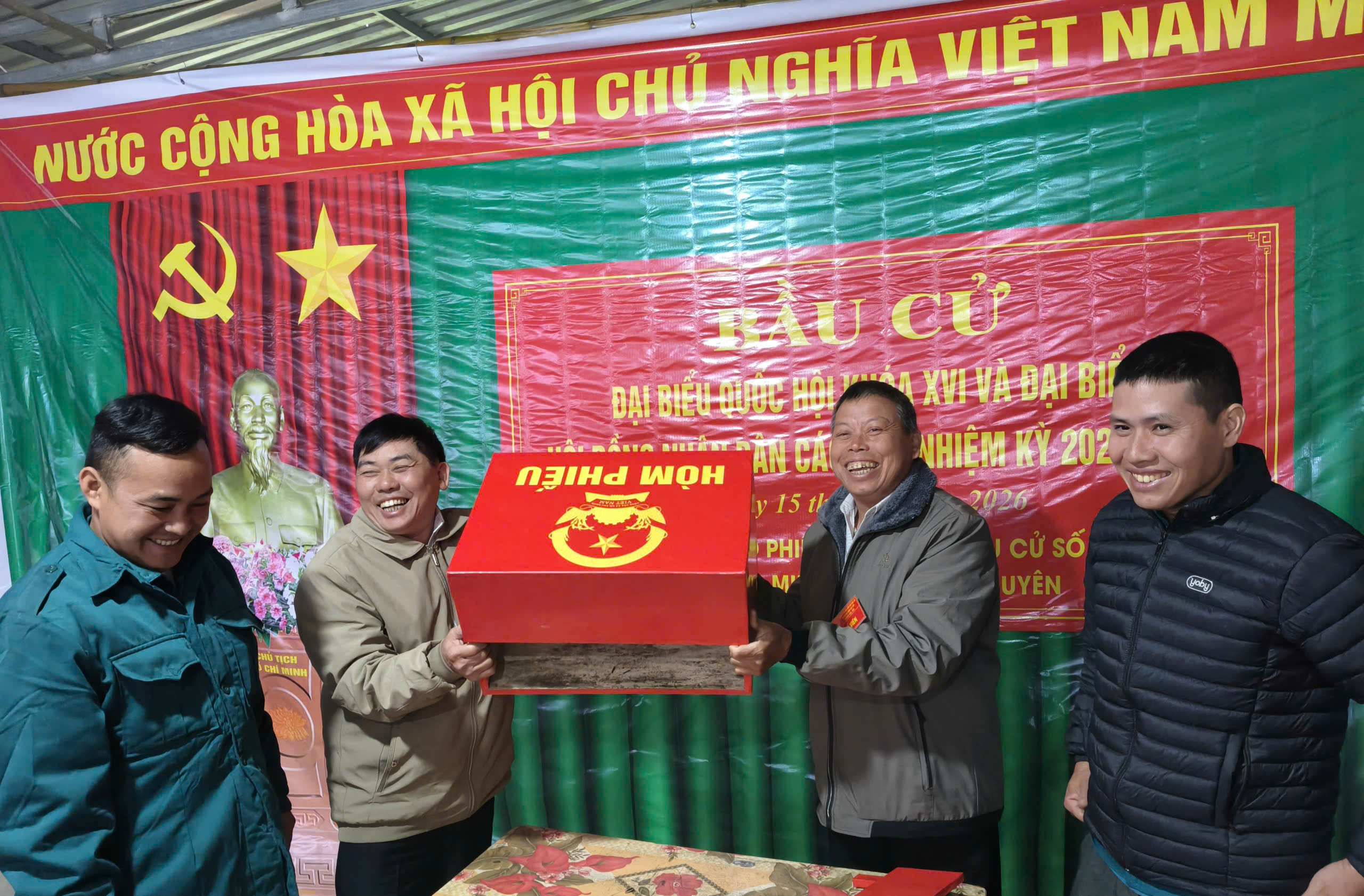  xã Cao Minh tổ chức đồng loạt diễn tập công tác bầu cử Đại biểu Quốc hội khóa XVI và Đại biểu HĐND các cấp nhiệm kỳ 2026–2031
