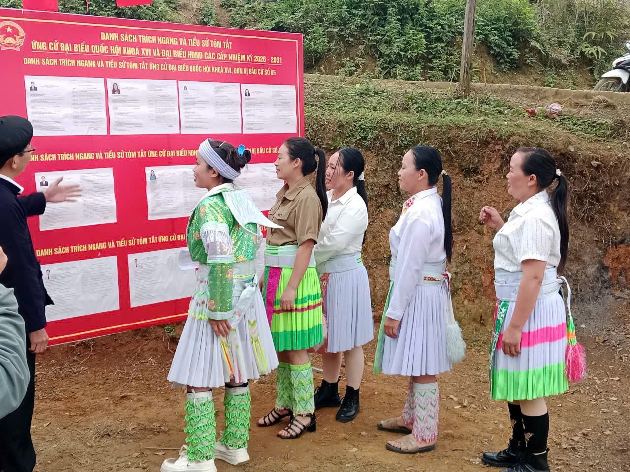 NGÀY 15 /03: NGÀY HỘI NON SÔNG TẠI XÃ CAO MINH