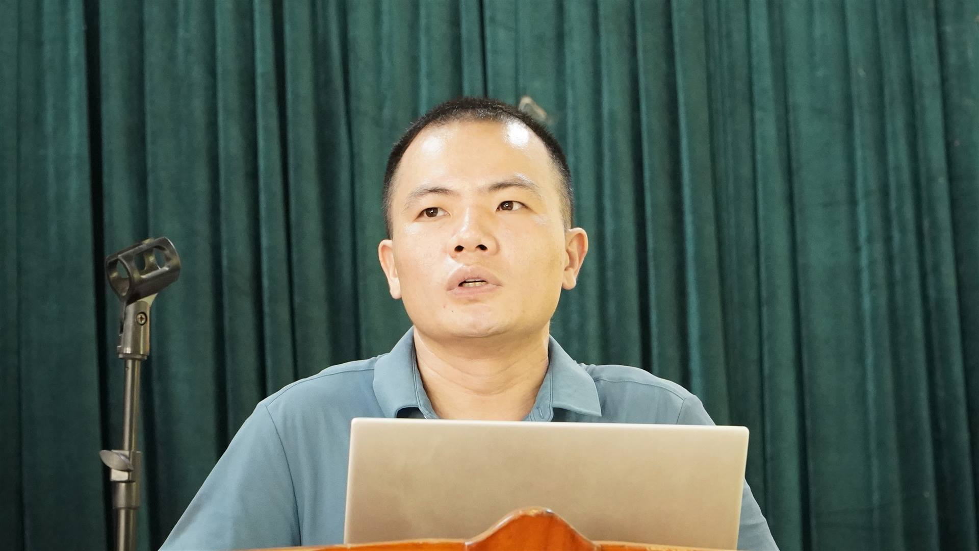 Anh-tin-bai
