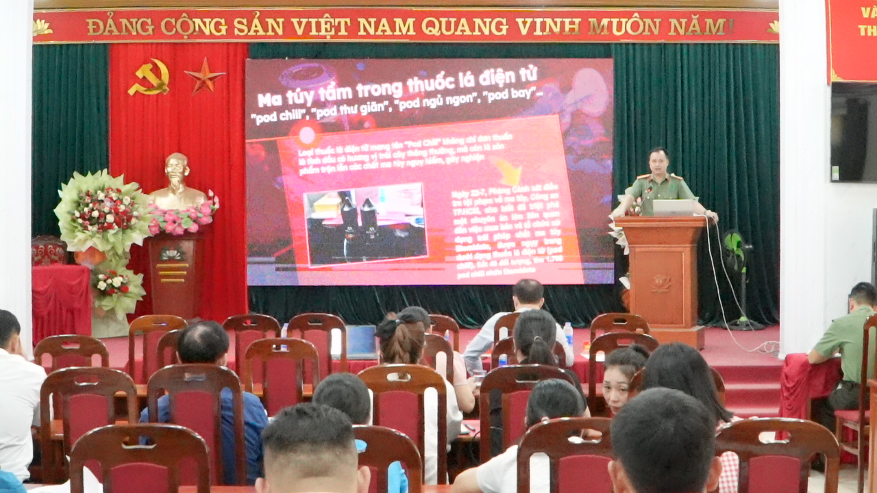 Anh-tin-bai