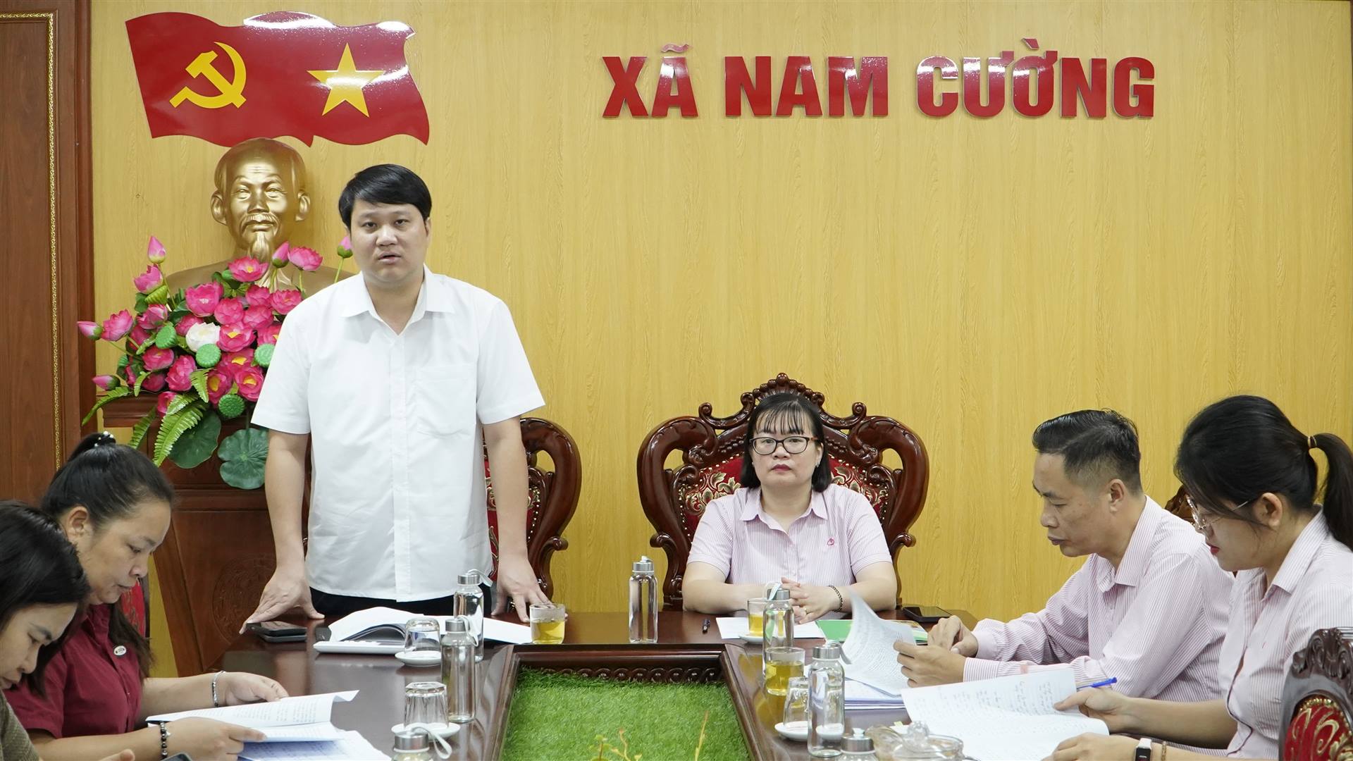 Anh-tin-bai