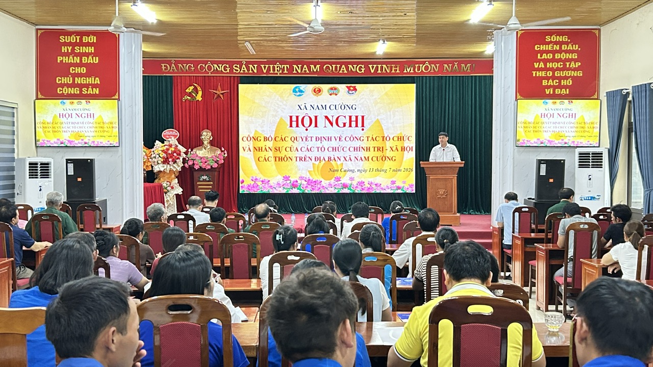 Xã Nam Cường tôt chức hội nghị chuyển giao các hội do Đảng, Nhà nước giao về trực thuộc Ủy ban Mặt trận Tổ quốc Việt Nam. 
