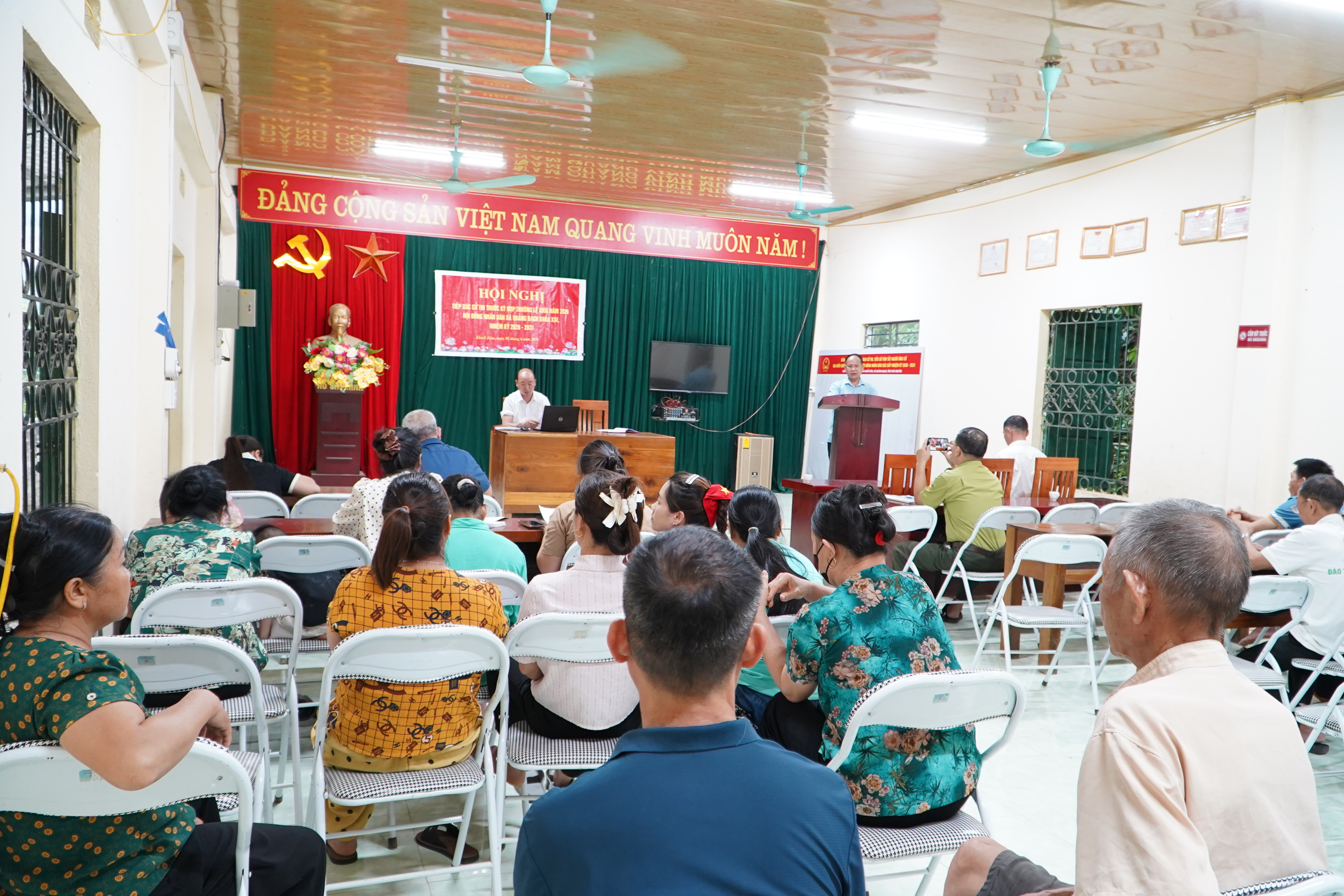 Tổ đại biểu số 3, Hội đồng nhân dân xã Quảng Bạch Khóa XXI, nhiệm kỳ 2026 – 2031 tiếp xúc cử tri trước Kỳ họp thường lệ giữa năm 2026