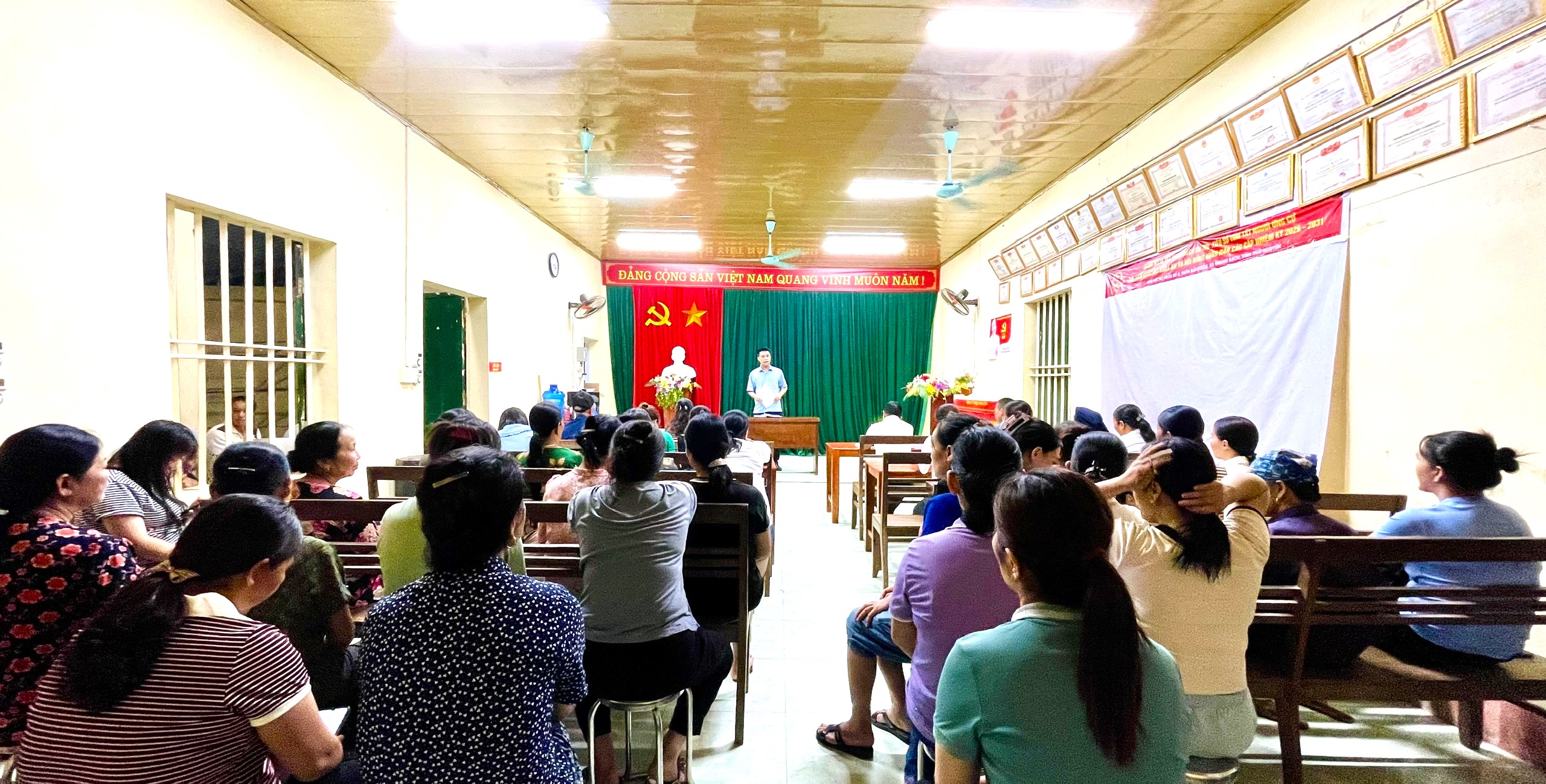 Xã Quảng Bạch hoàn thành công tác lấy ý kiến Nhân dân trong thực hiện Đề án sáp nhập thôn