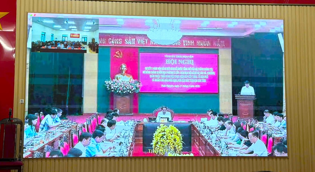 Xã Quảng Bạch tham dư Hội nghị trực tuyến sơ kết 1 năm vận hành mô hình tổ chức tổng thể của hệ thống chính trị, mô hình chính quyền địa phương 2 cấp; giao ban với Đảng bộ các xã, phường; quán triệt, triển khai việc thực hiện sắp xếp thôn, tổ dân phố và Hội nghị triển khai xóa nhà tạm, nhà dột nát trên địa bàn tỉnh Thái Nguyên