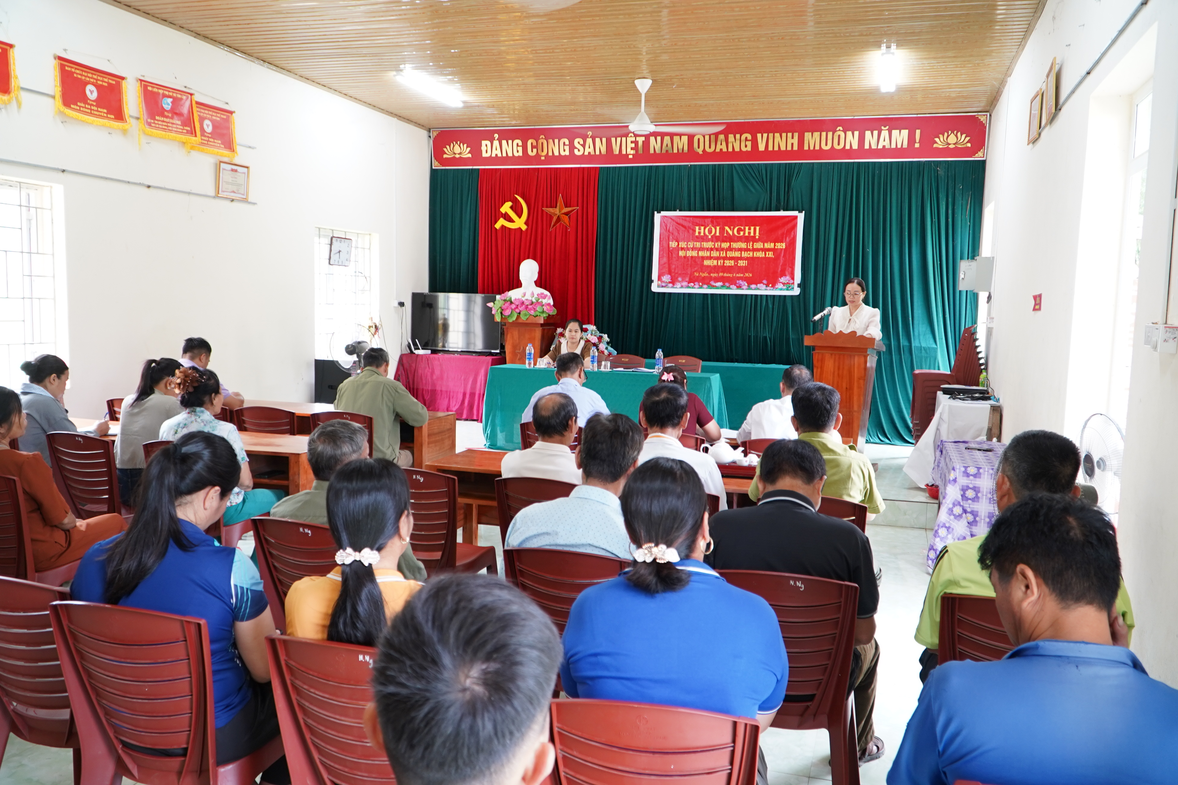 Tổ đại biểu số 4, Hội đồng nhân dân xã Quảng Bạch Khóa XXI, nhiệm kỳ 2026 – 2031 tiếp xúc cử tri trước Kỳ họp thường lệ giữa năm 2026