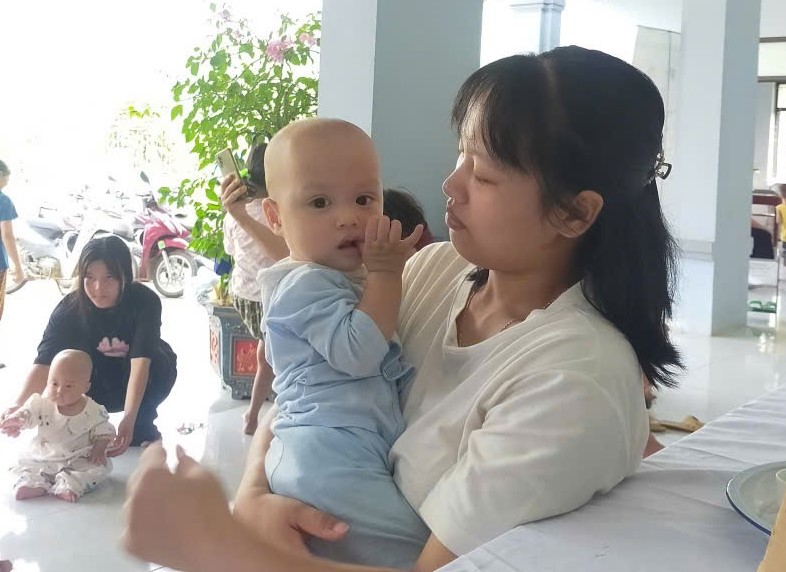 Anh-tin-bai