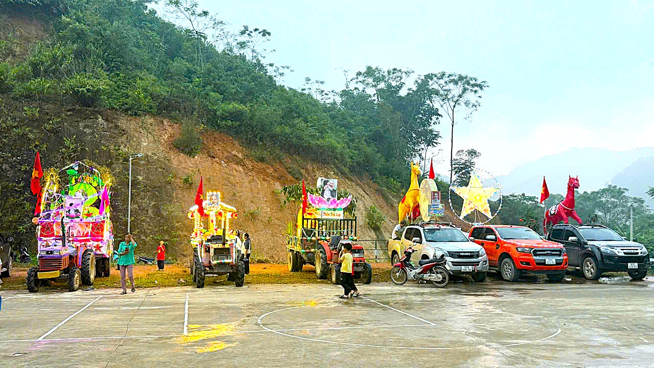 Anh-tin-bai