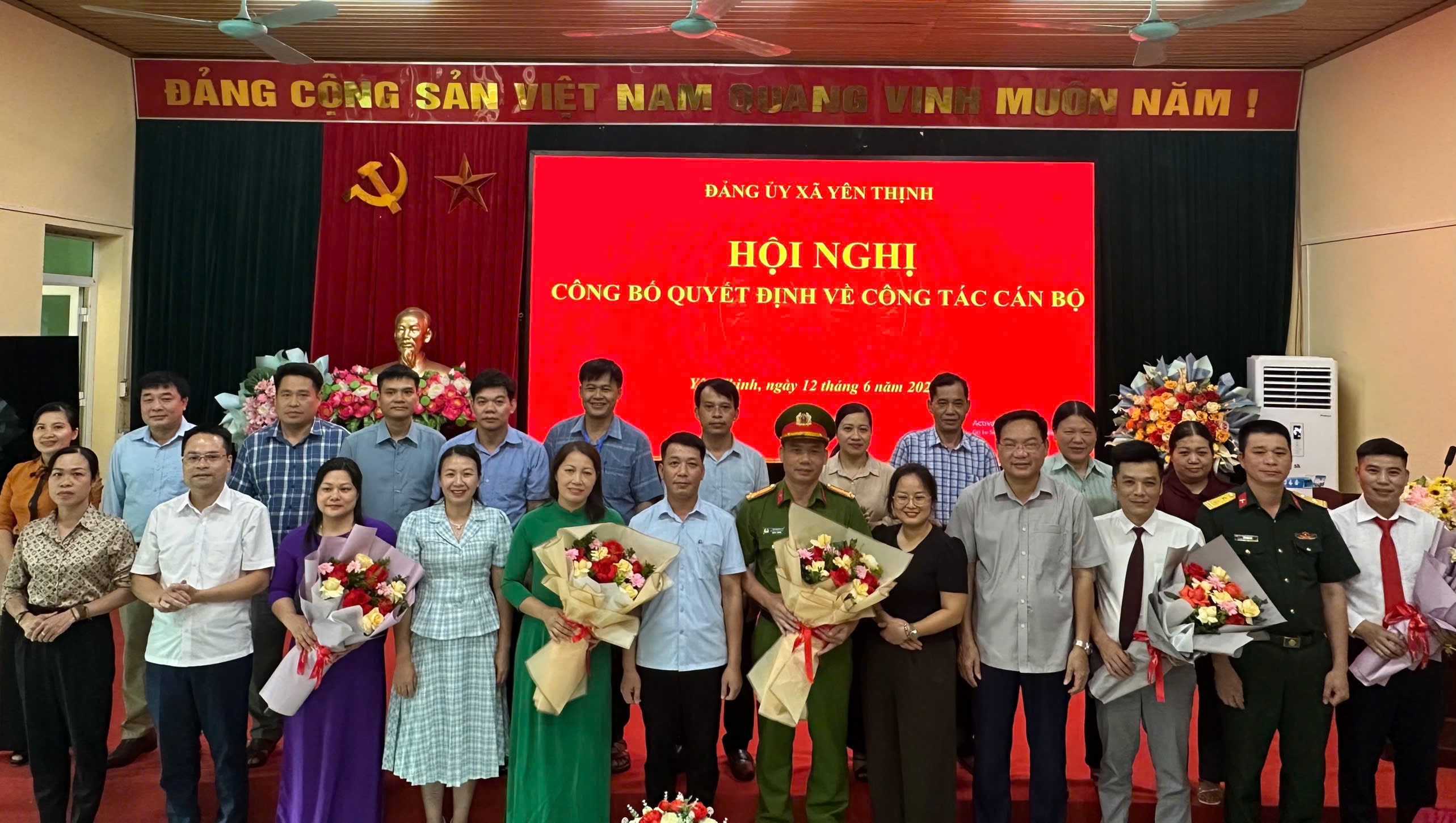 Hội nghị công bố quyết định về công tác cán bộ xã Yên Thịnh