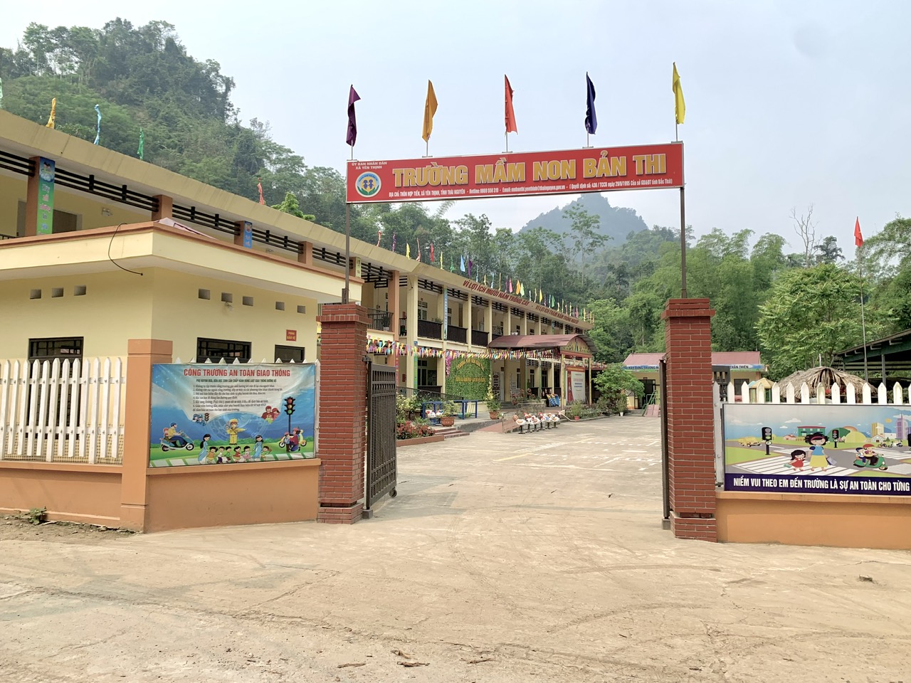 Anh-tin-bai
