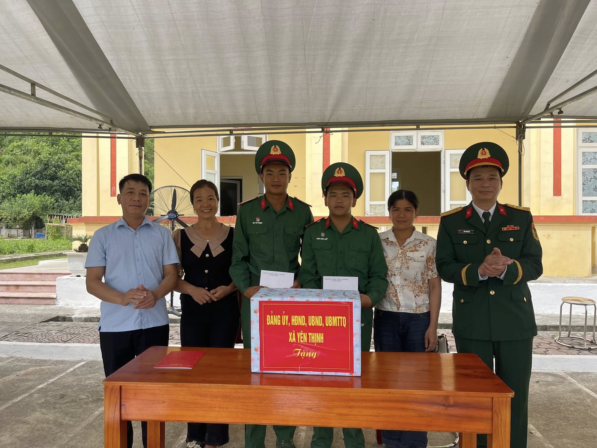 Anh-tin-bai