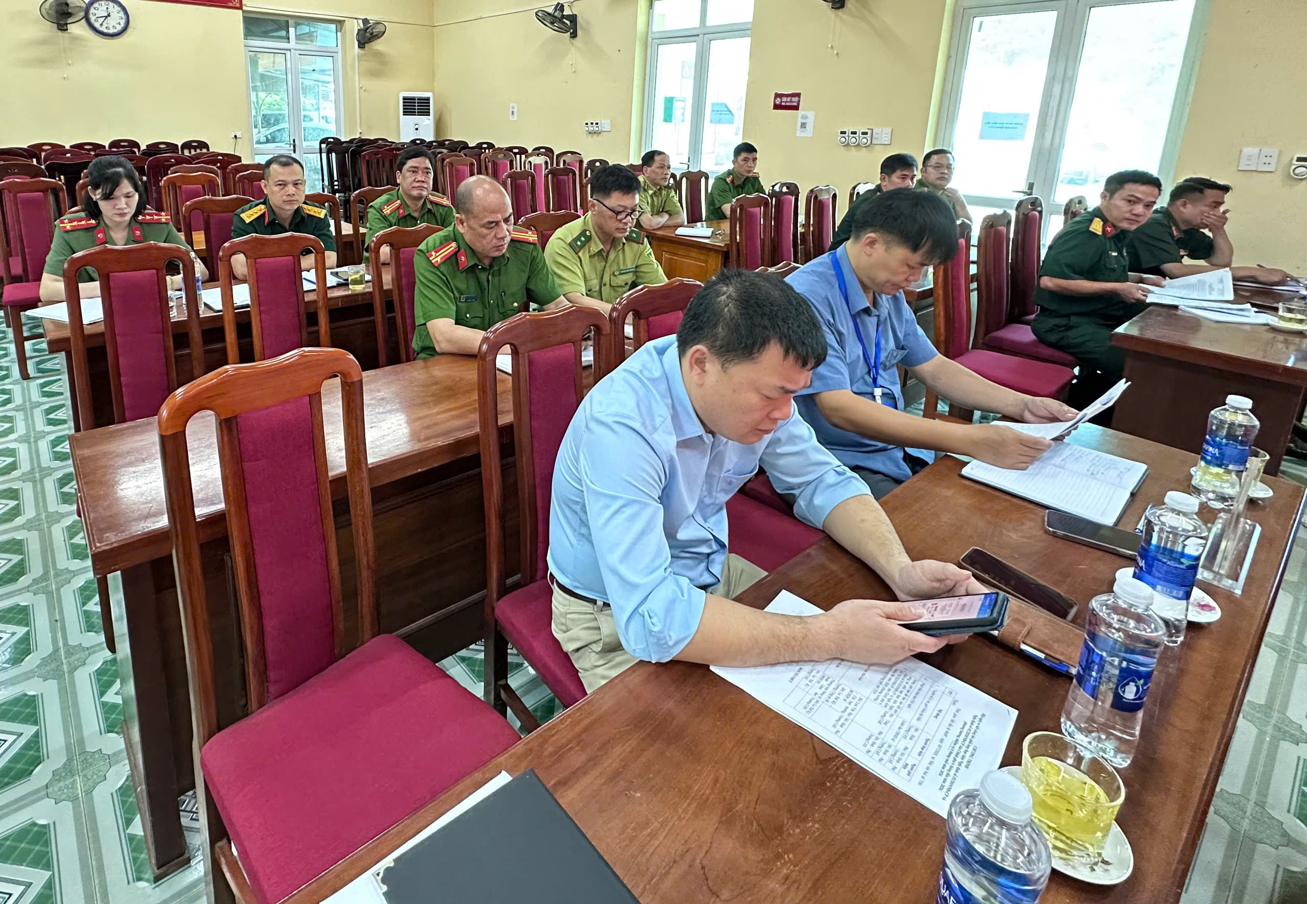 Anh-tin-bai