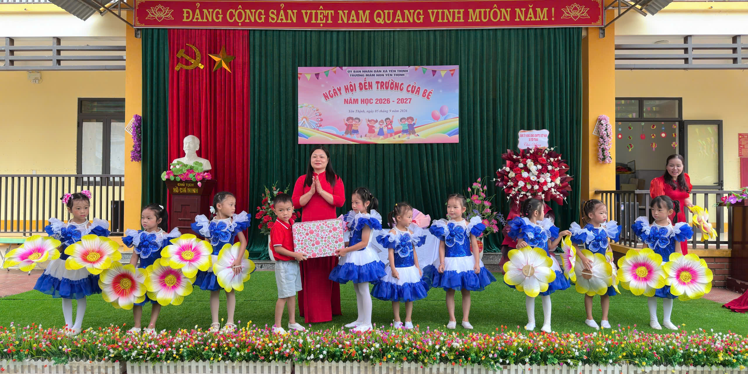 Anh-tin-bai