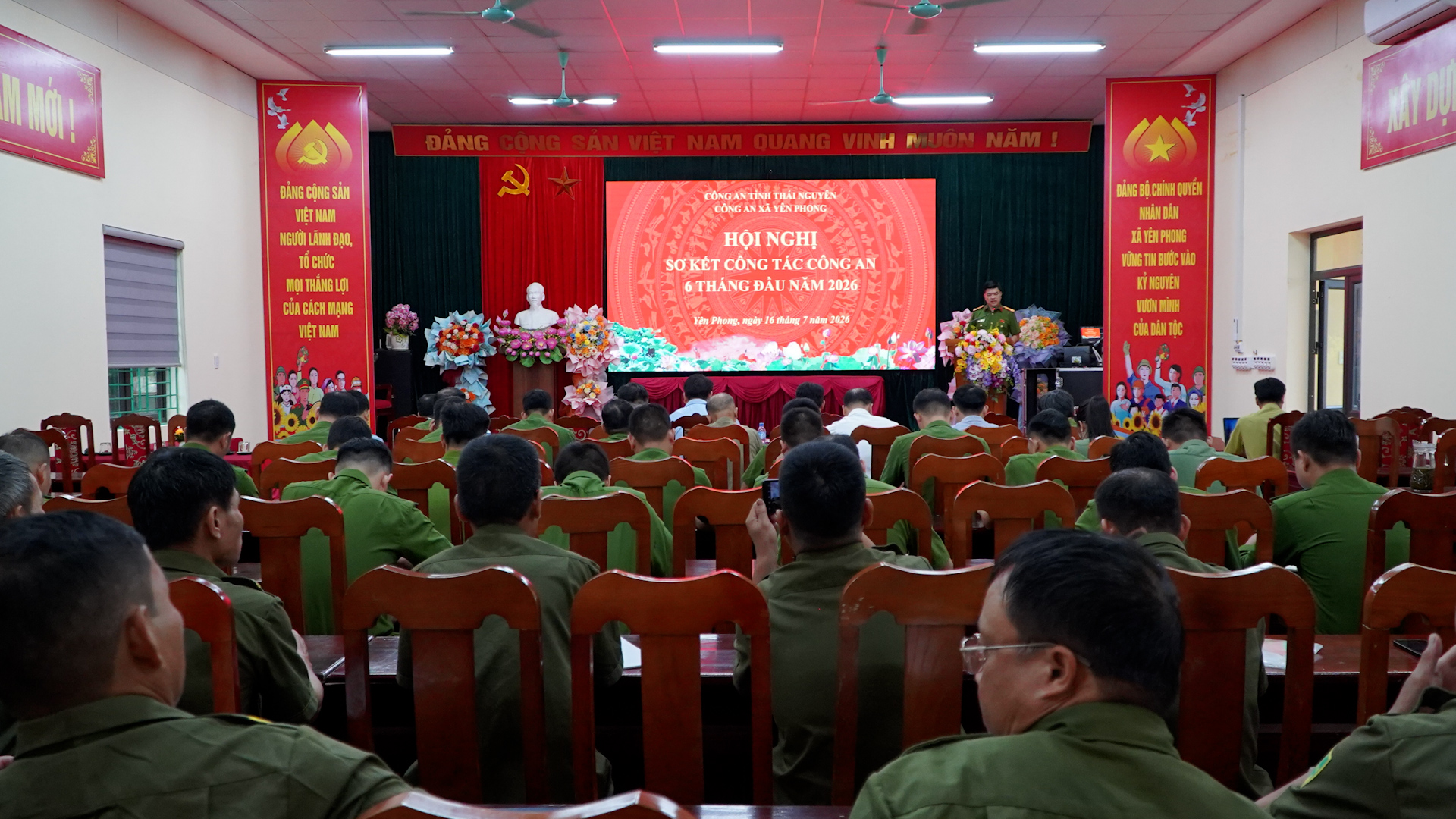 Hội nghị sơ kết công tác Công an 6 tháng đầu năm 2026