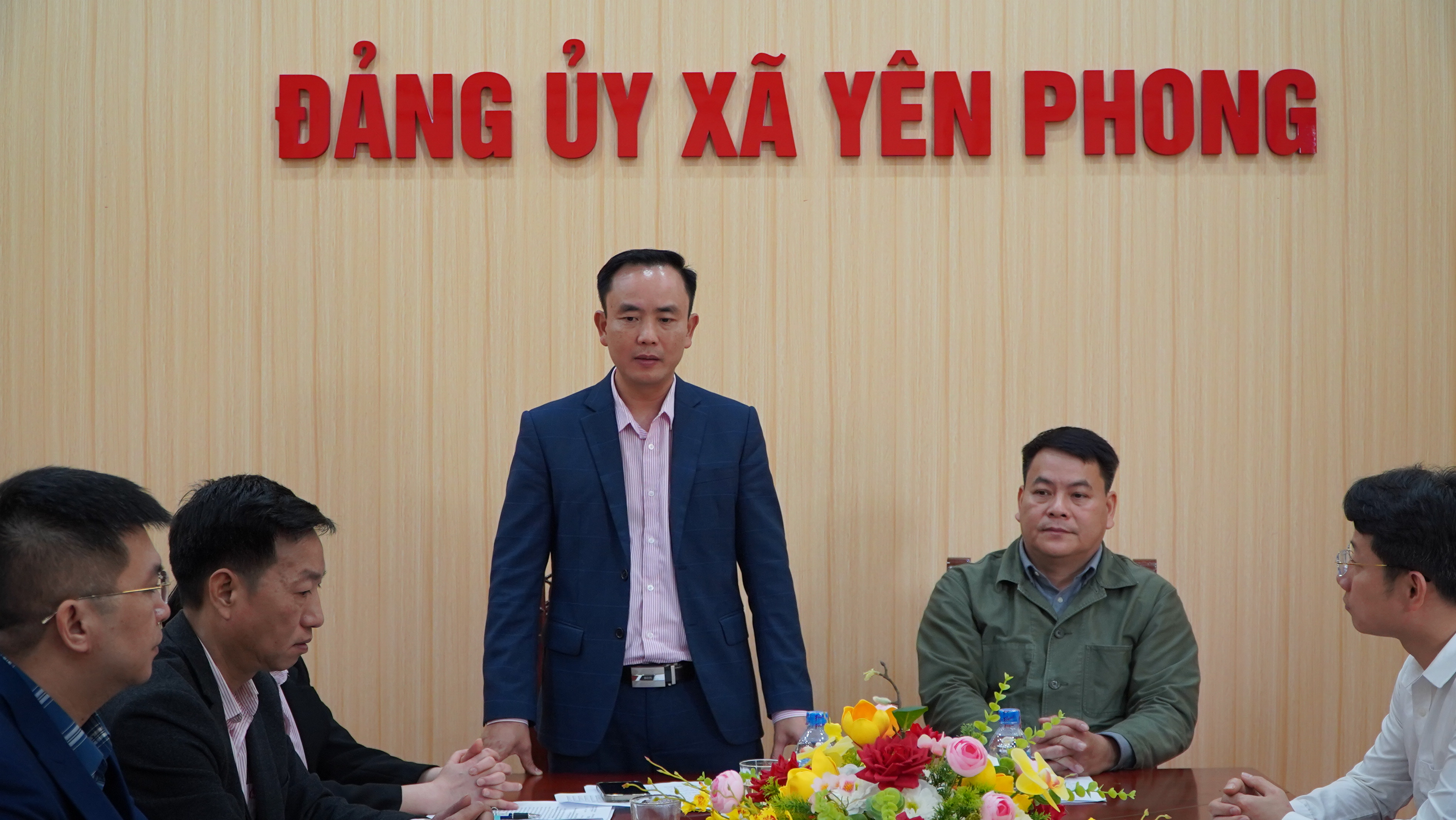 Anh-tin-bai
