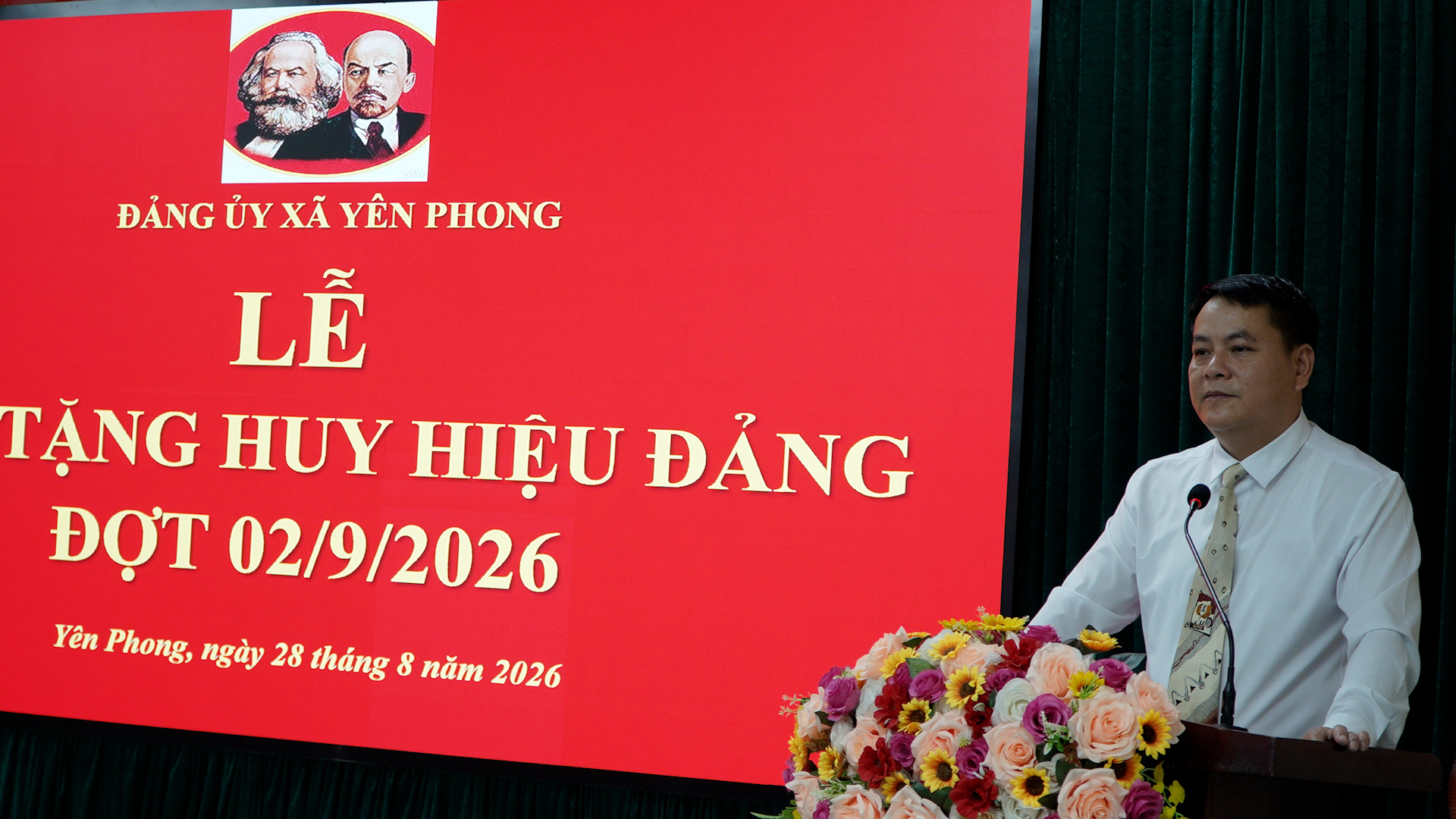 Anh-tin-bai
