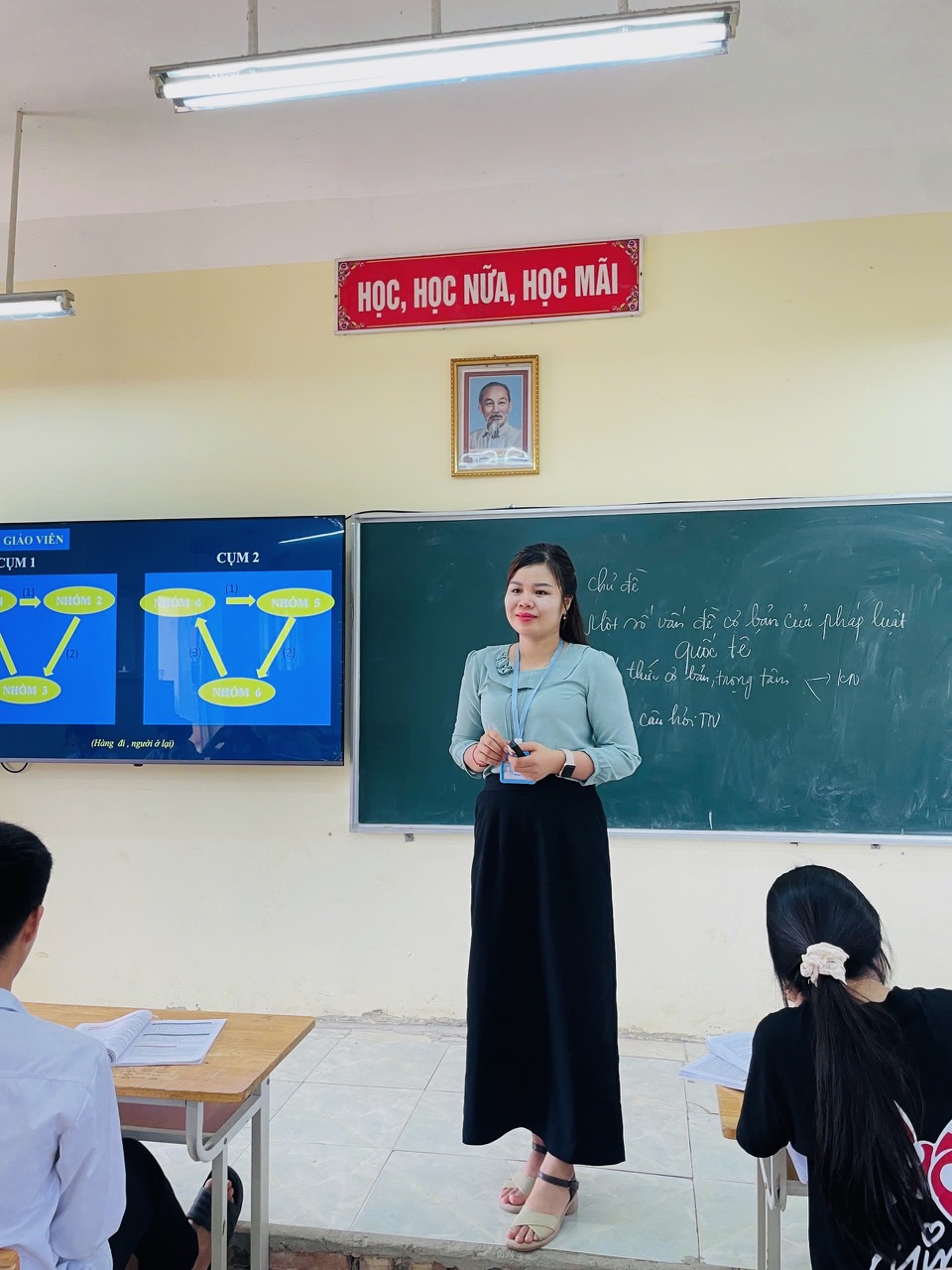 Anh-tin-bai