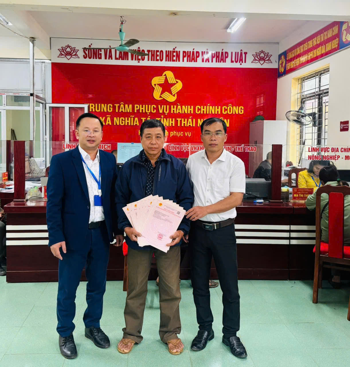 XÃ NGHĨA TÁ TĂNG CƯỜNG CÔNG TÁC CẤP GIẤY CHỨNG NHẬN QUYỀN SỬ DỤNG ĐẤT QUA TRUNG TÂM PHỤC VỤ HÀNH CHÍNH CÔNG