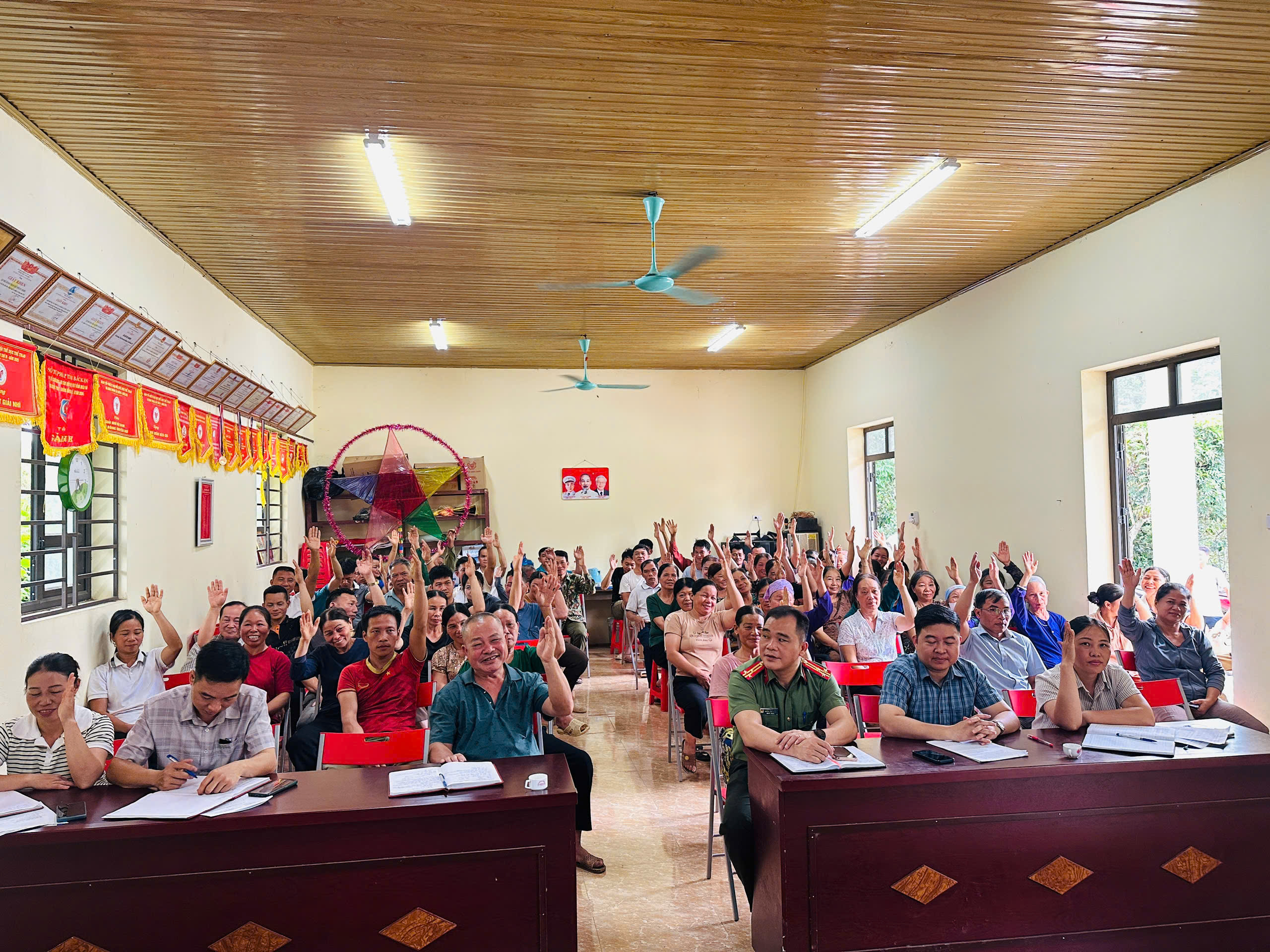 XÃ NGHĨA TÁ HOÀN THÀNH VIỆC LẤY Ý KIẾN NHÂN DÂN VỀ CHỦ TRƯƠNG SẮP XẾP THÔN TRÊN ĐỊA BÀN NĂM 2026