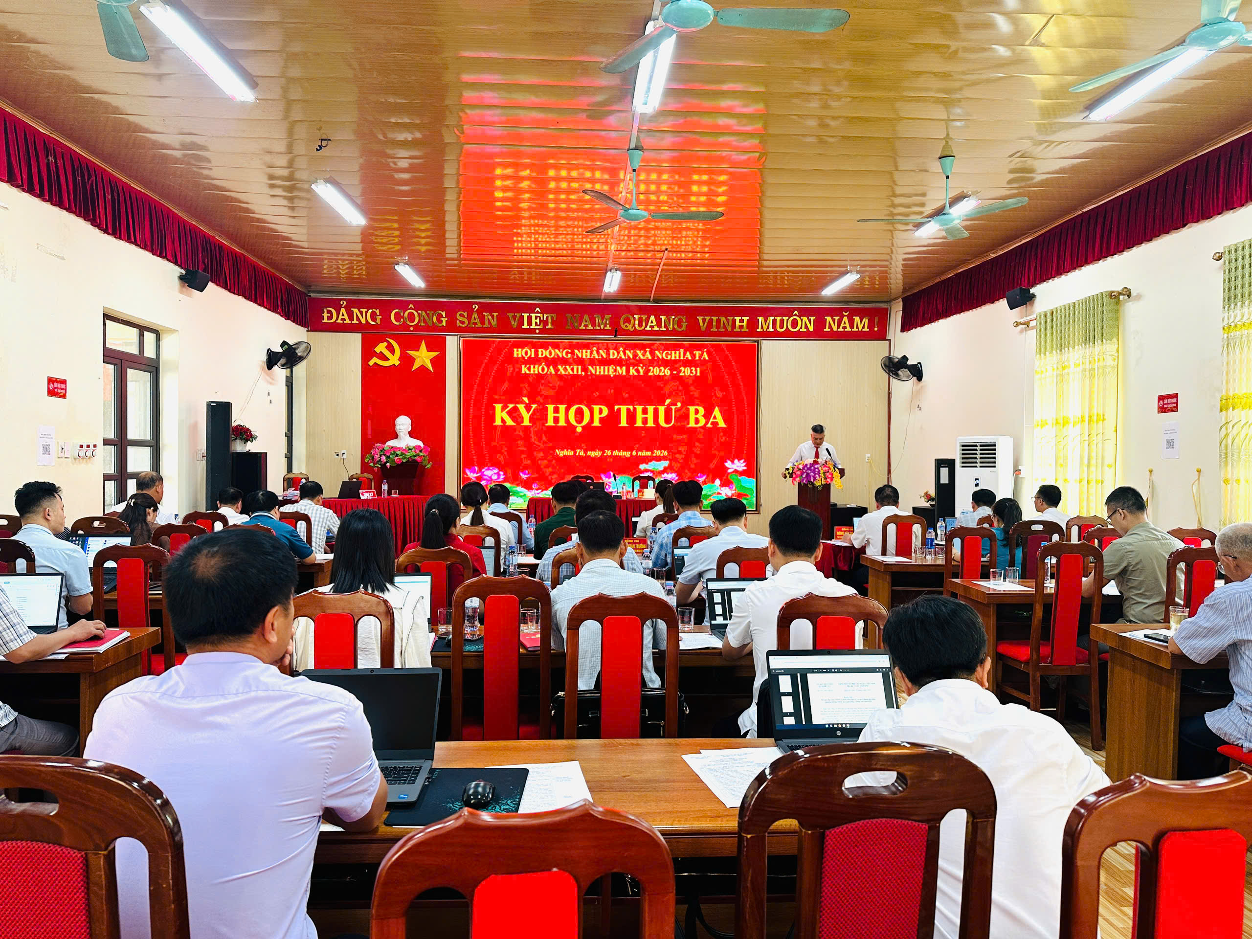 HĐND xã Nghĩa Tá tổ chức Kỳ họp thứ Ba khóa XXII, nhiệm kỳ 2026 – 2031