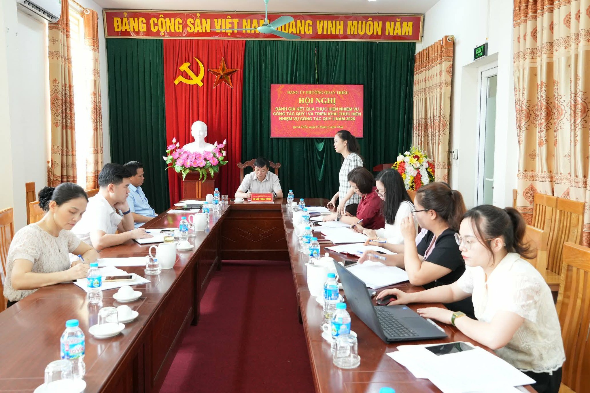 ĐẢNG ỦY PHƯỜNG QUAN TRIỀU TỔ CHỨC HỘI NGHỊ ĐÁNH GIÁ KẾT QUẢ CÔNG TÁC QUÝ I, TRIỂN KHAI NHIỆM VỤ QUÝ II NĂM 2026
