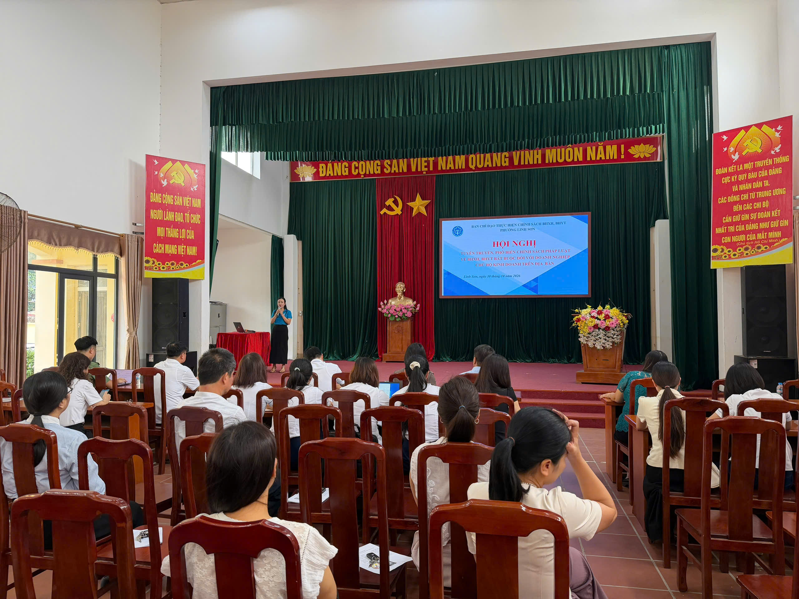 Linh Sơn tăng cường tuyên truyền chính sách BHXH, BHYT đến doanh nghiệp và hộ kinh doanh