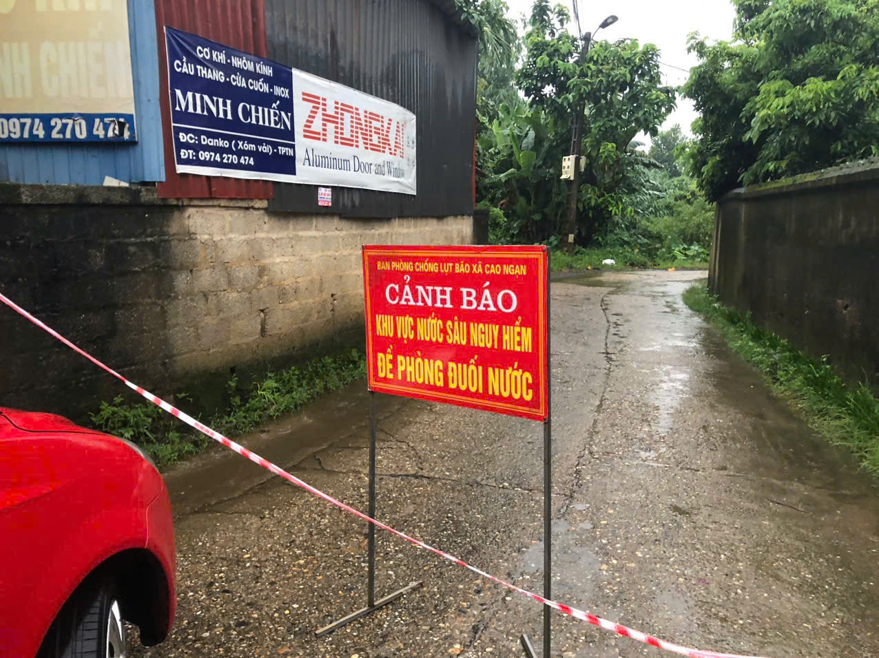 Anh-tin-bai