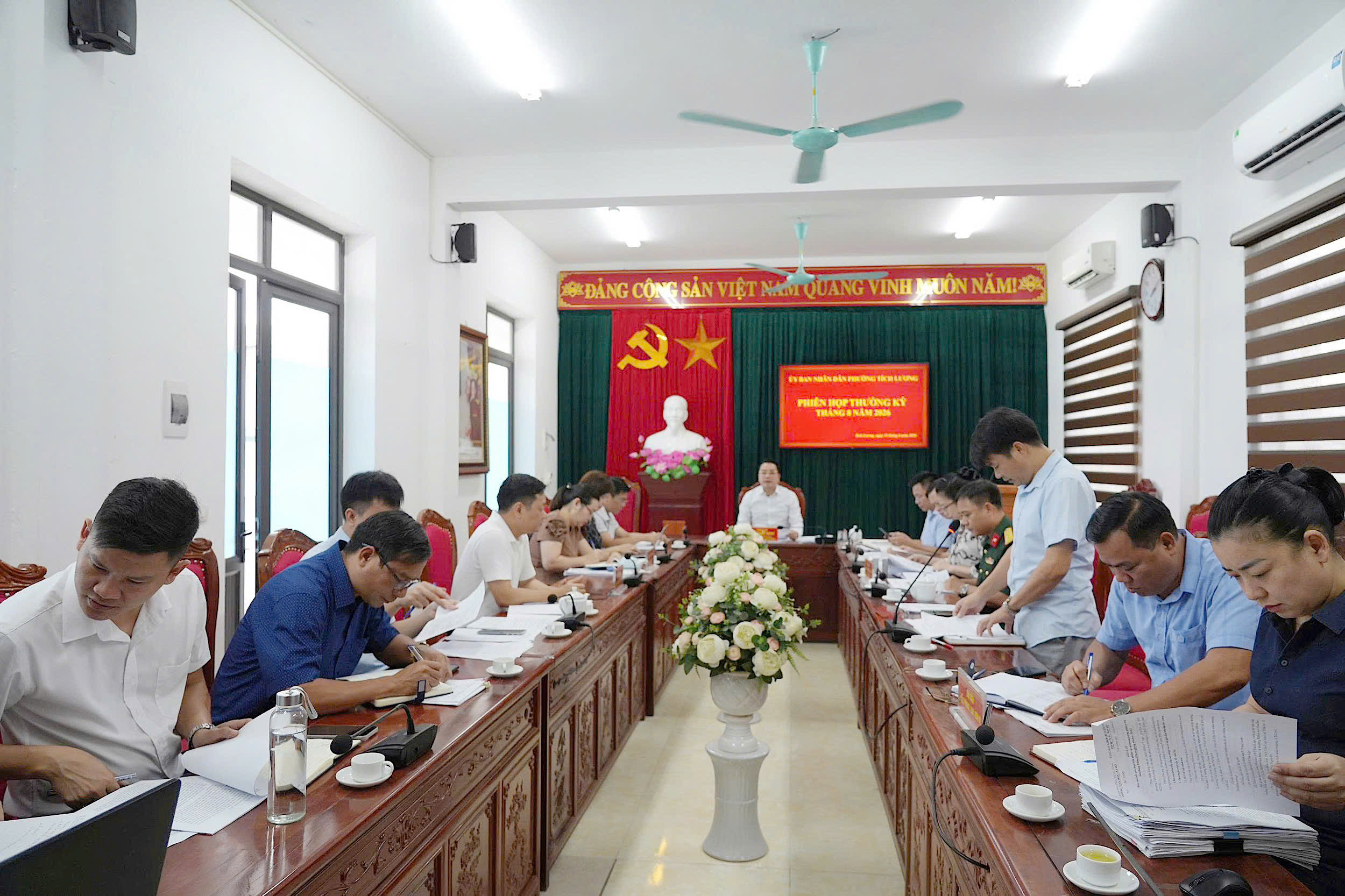 UBND PHƯỜNG TÍCH LƯƠNG TỔ CHỨC PHIÊN HỌP THƯỜNG KỲ THÁNG 8 NĂM 2026