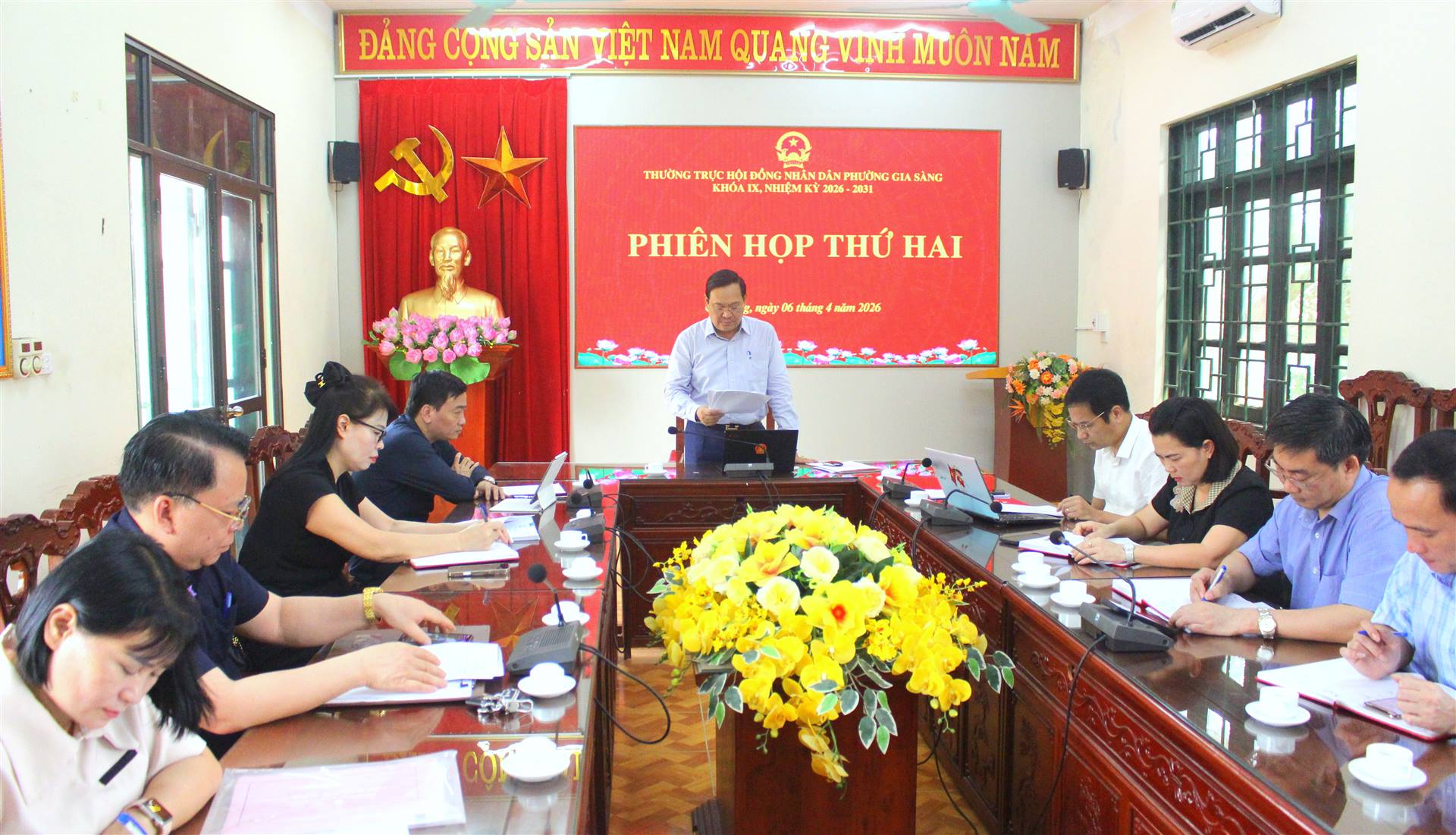 Anh-tin-bai