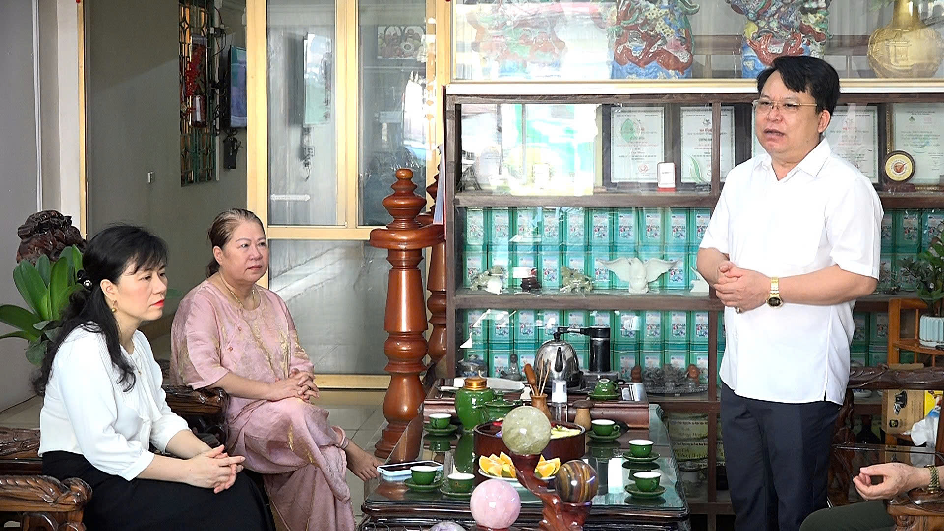 Anh-tin-bai