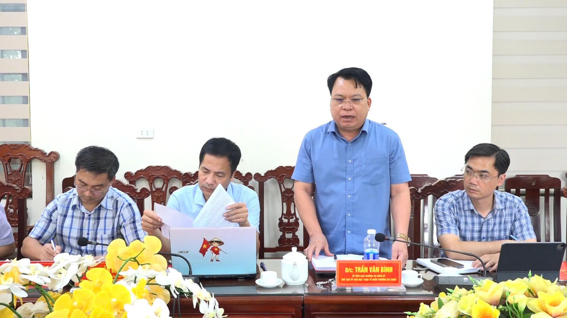 Anh-tin-bai