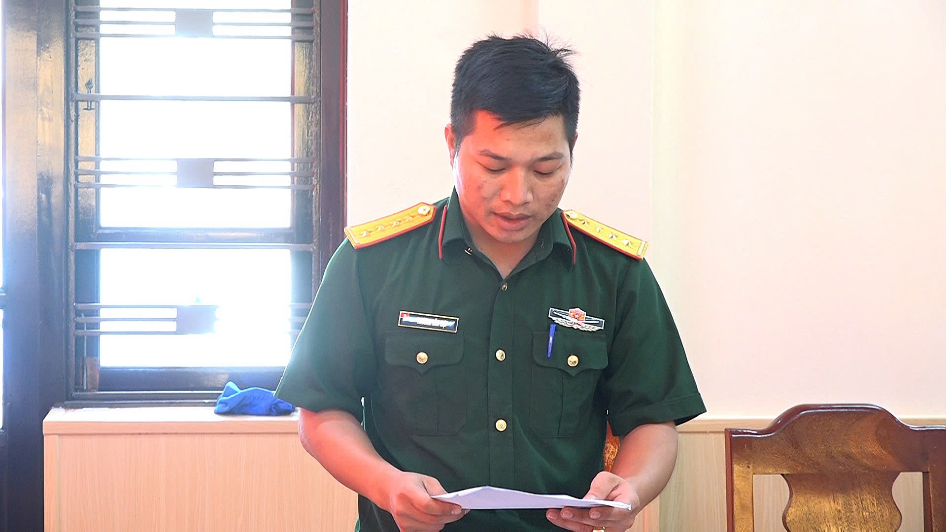 Anh-tin-bai