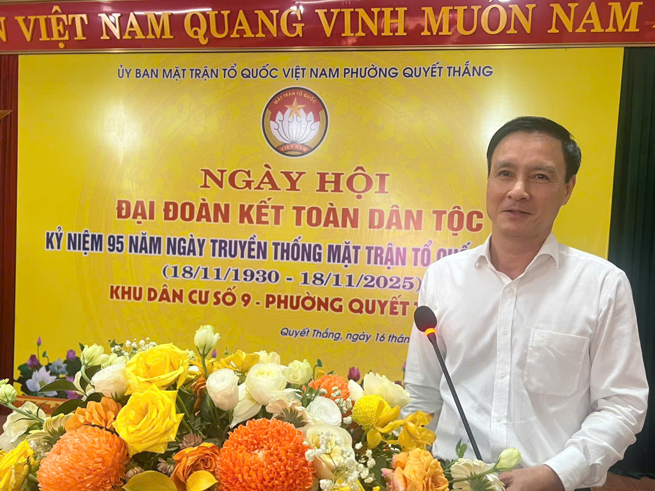Anh-tin-bai