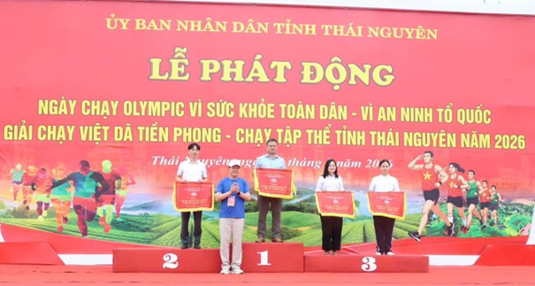 Đoàn VĐV phường Quyết Thắng giành giải Nhất nội dung chạy tập thể tại Ngày chạy Olympic vì sức khỏe toàn dân - Vì an ninh Tổ quốc và Giải Việt dã Tiền phong - Chạy tập thể tỉnh Thái Nguyên năm 2026