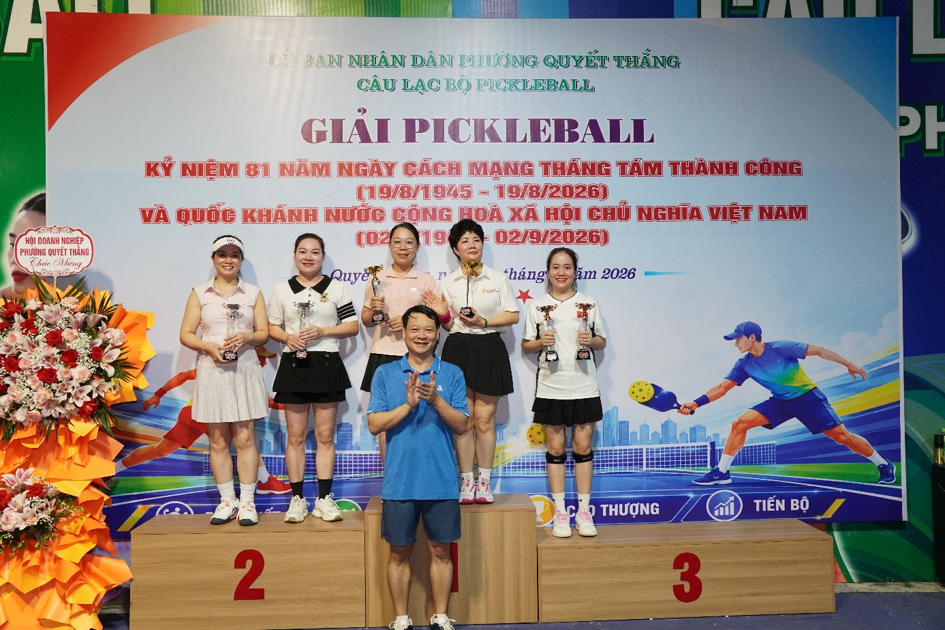 Phường Quyết Thắng tổ chức Giải Pickleball chào mừng kỷ niệm 81 năm Cách mạng Tháng Tám và Quốc khánh 2/9