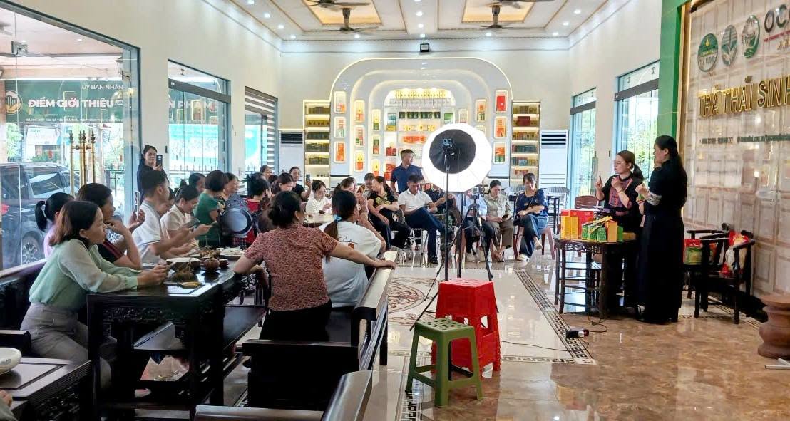 TẬP HUẤN NÂNG CAO KỸ NĂNG BÁN HÀNG TRỰC TUYẾN CHO HỘ NÔNG DÂN SẢN XUẤT KINH DOANH GIỎI