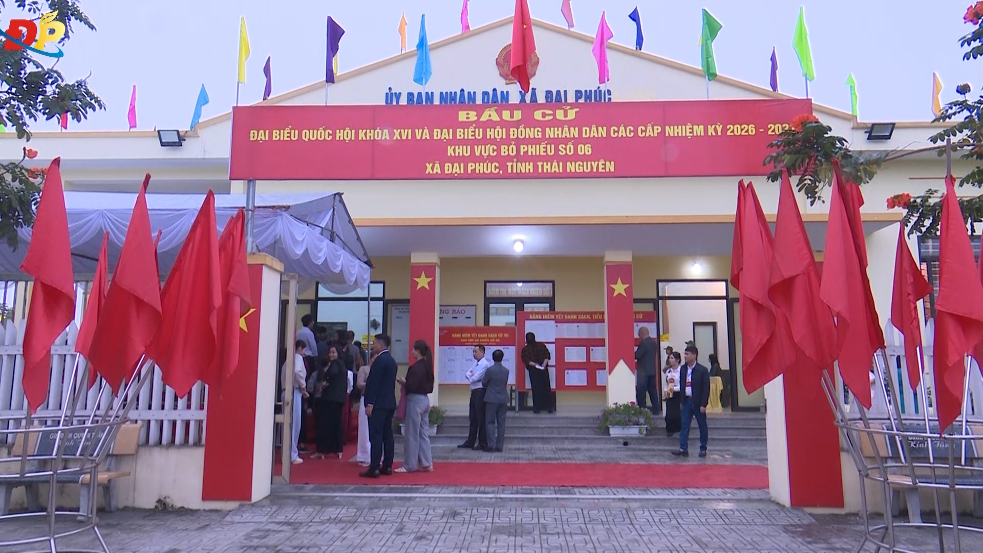 Cử tri xã Đại Phúc rộn ràng ngày hội non sông