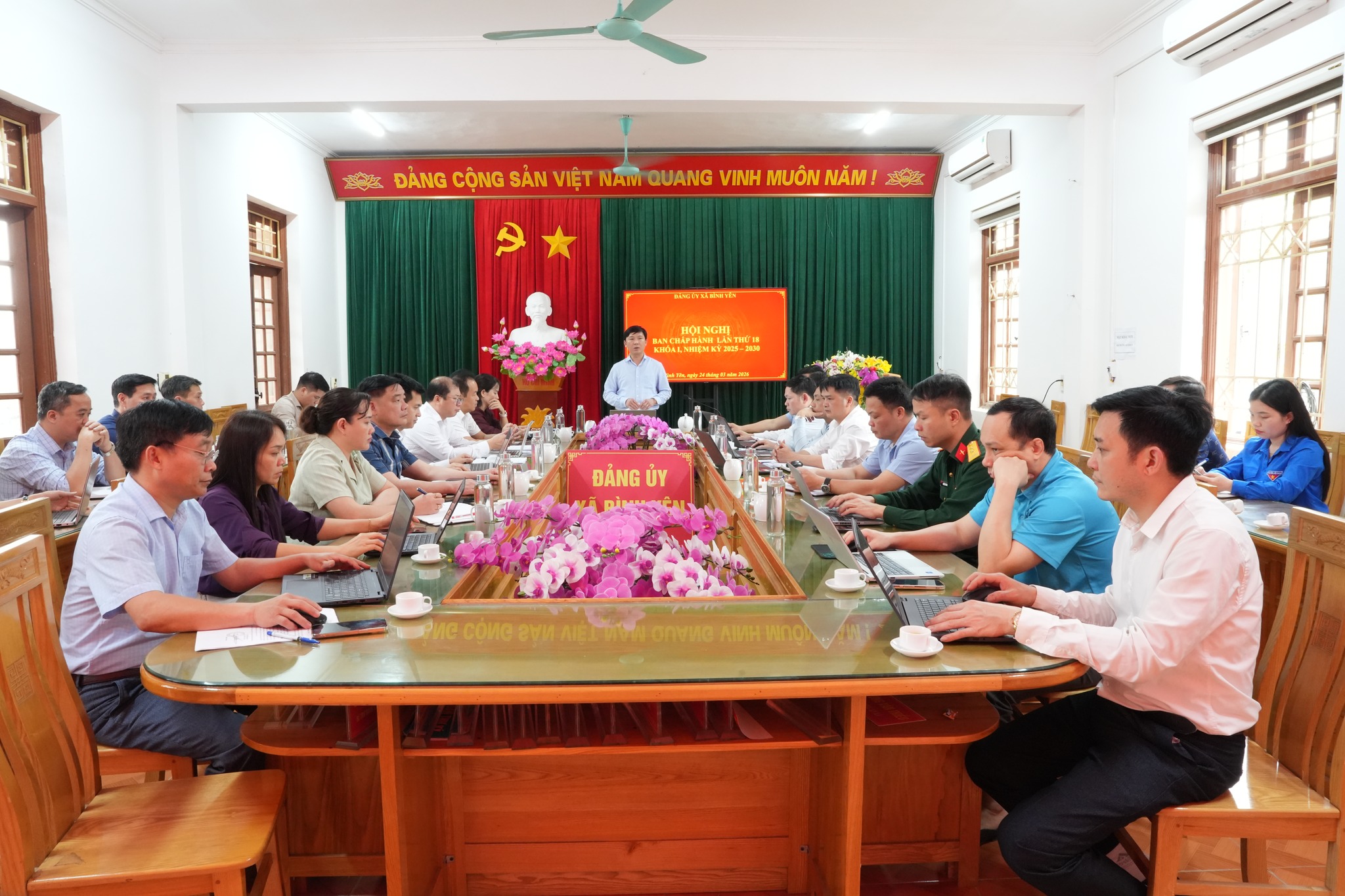 HỘI NGHỊ BAN THƯỜNG VỤ, BCH LẦN THỨ 18 THÔNG QUA NHIỀU NỘI DUNG QUAN TRỌNG