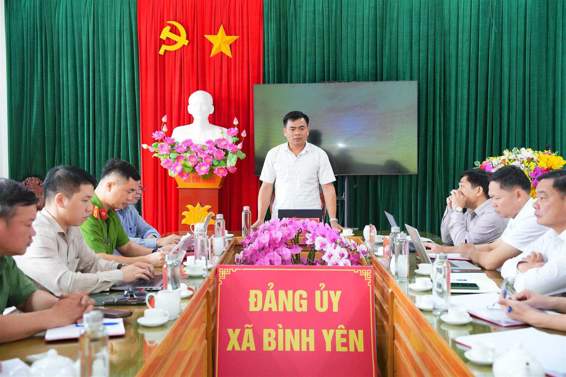 ĐẢNG ỦY XÃ BÌNH YÊN CÔNG BỐ QUYẾT ĐỊNH KIỂM TRA, GIÁM SÁT VIỆC THỰC HIỆN HAI ĐỀ ÁN CỦA TỈNH ỦY