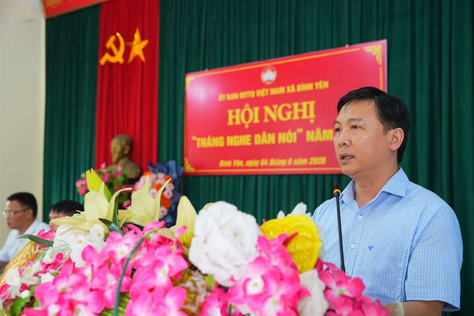 Anh-tin-bai