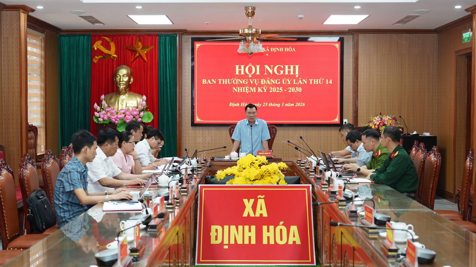 Anh-tin-bai