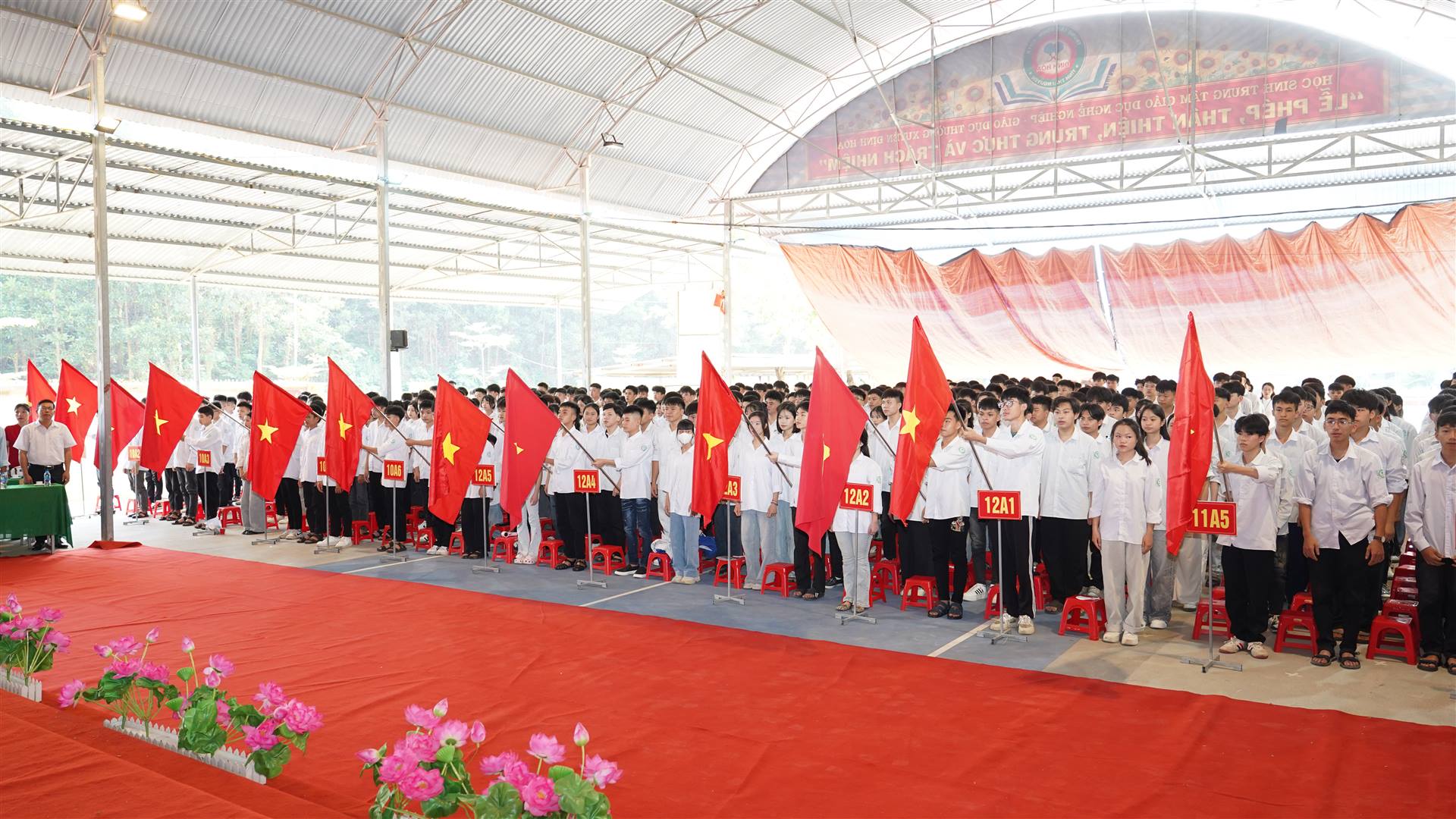 Anh-tin-bai