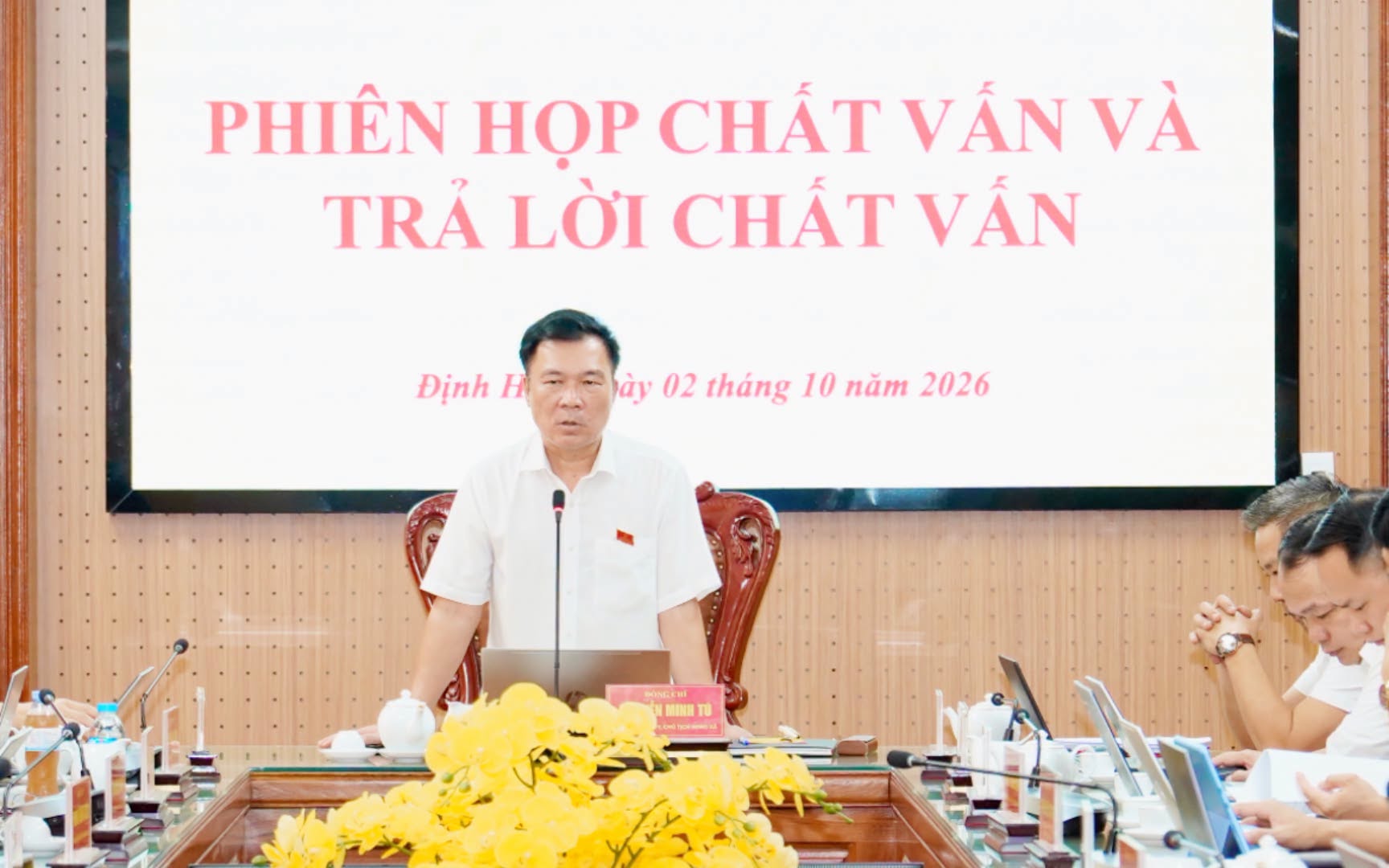 Anh-tin-bai