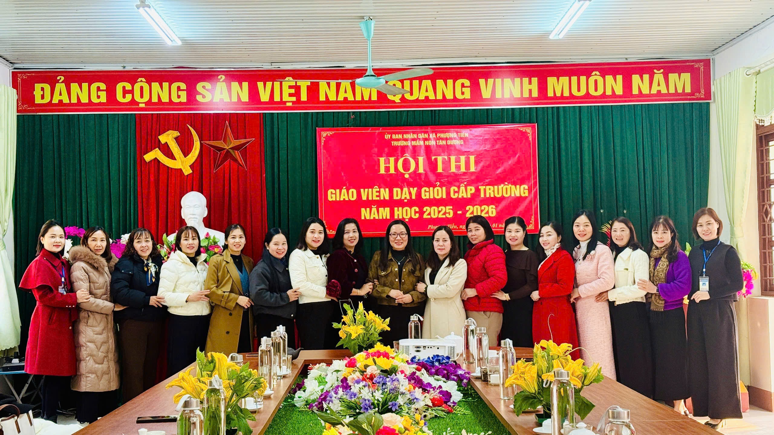 Anh-tin-bai