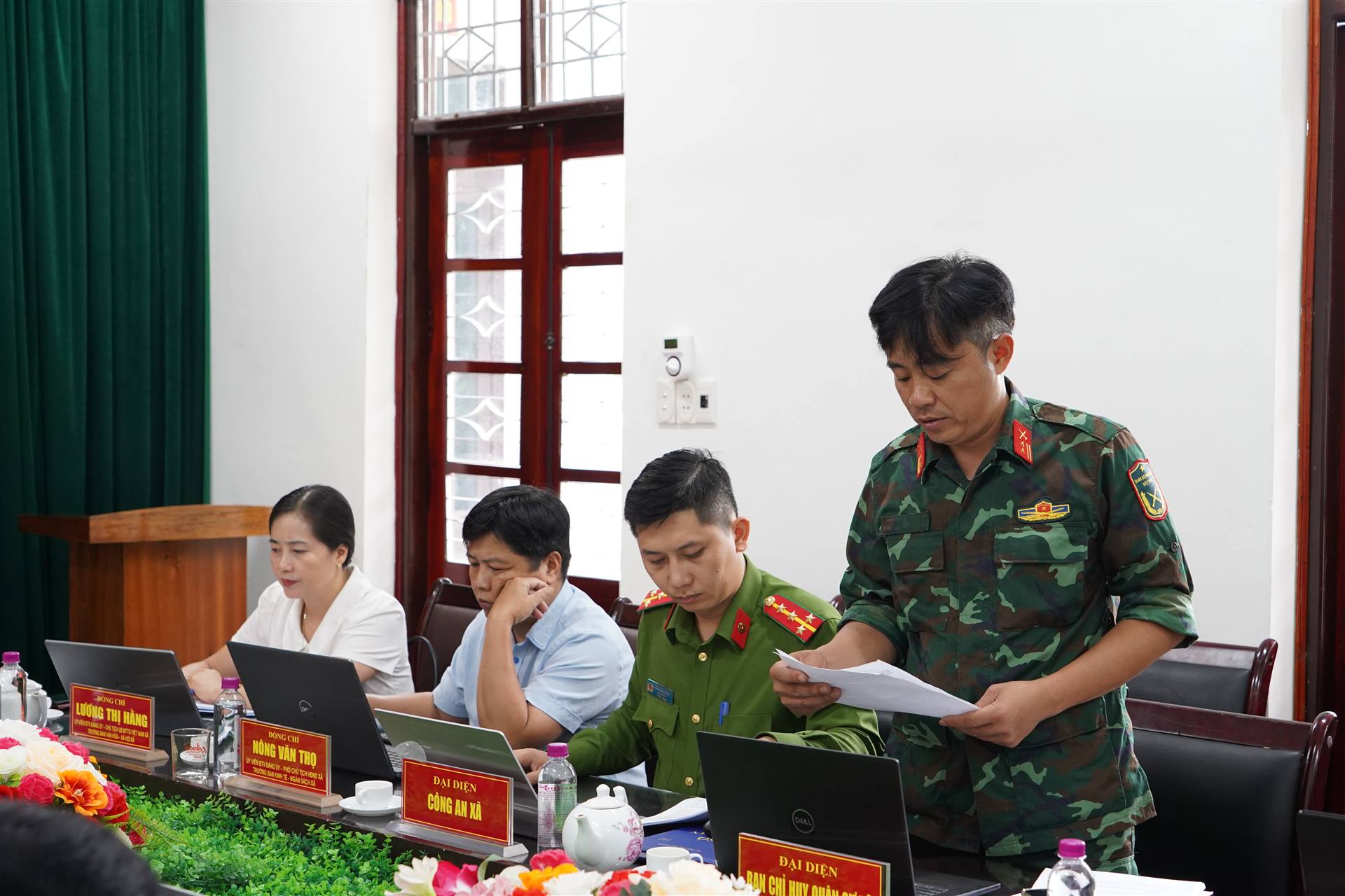 Anh-tin-bai